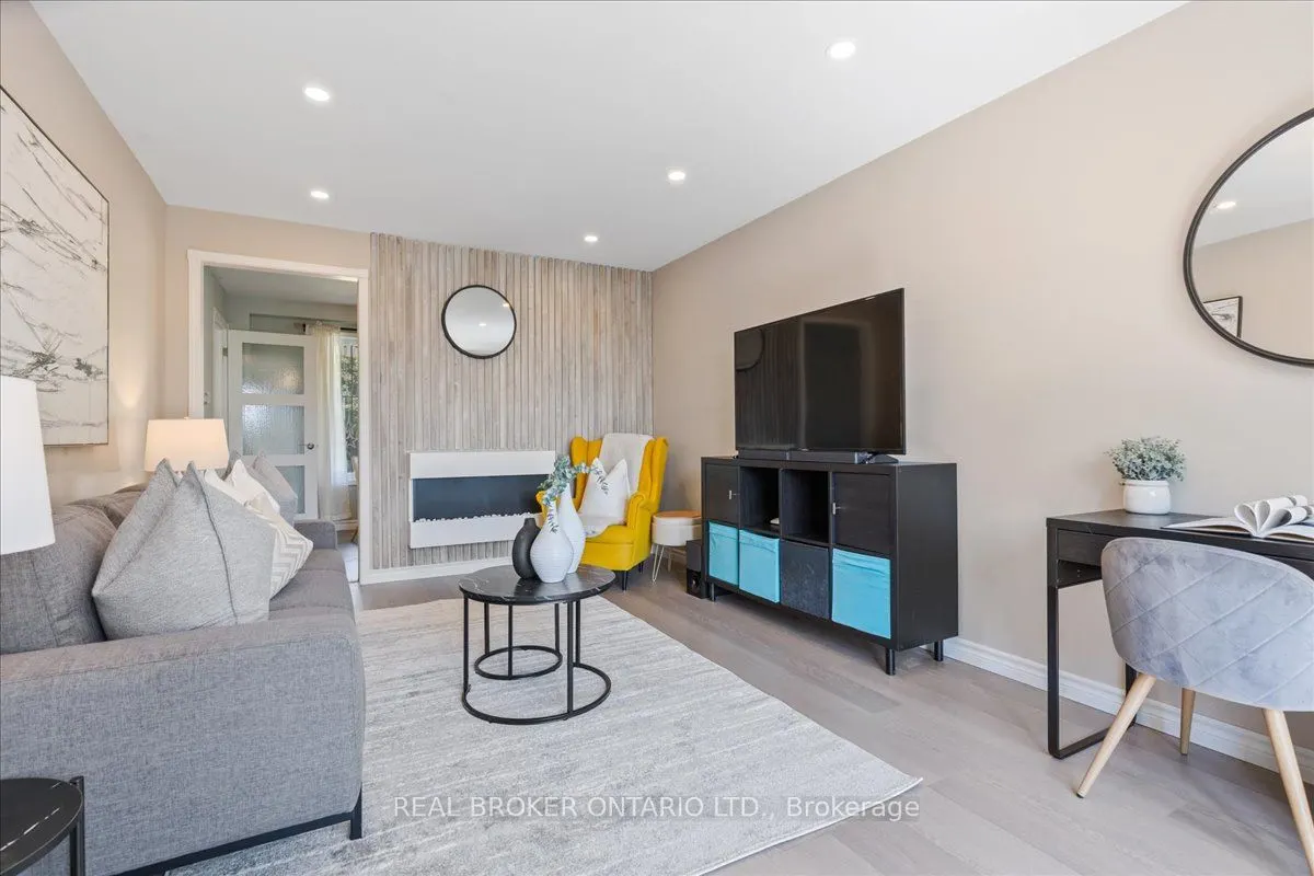 87 Dawn Crescent