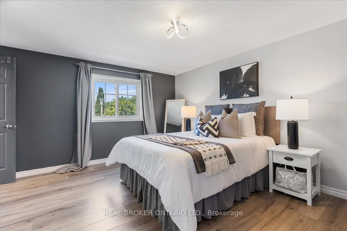 87 Dawn Crescent