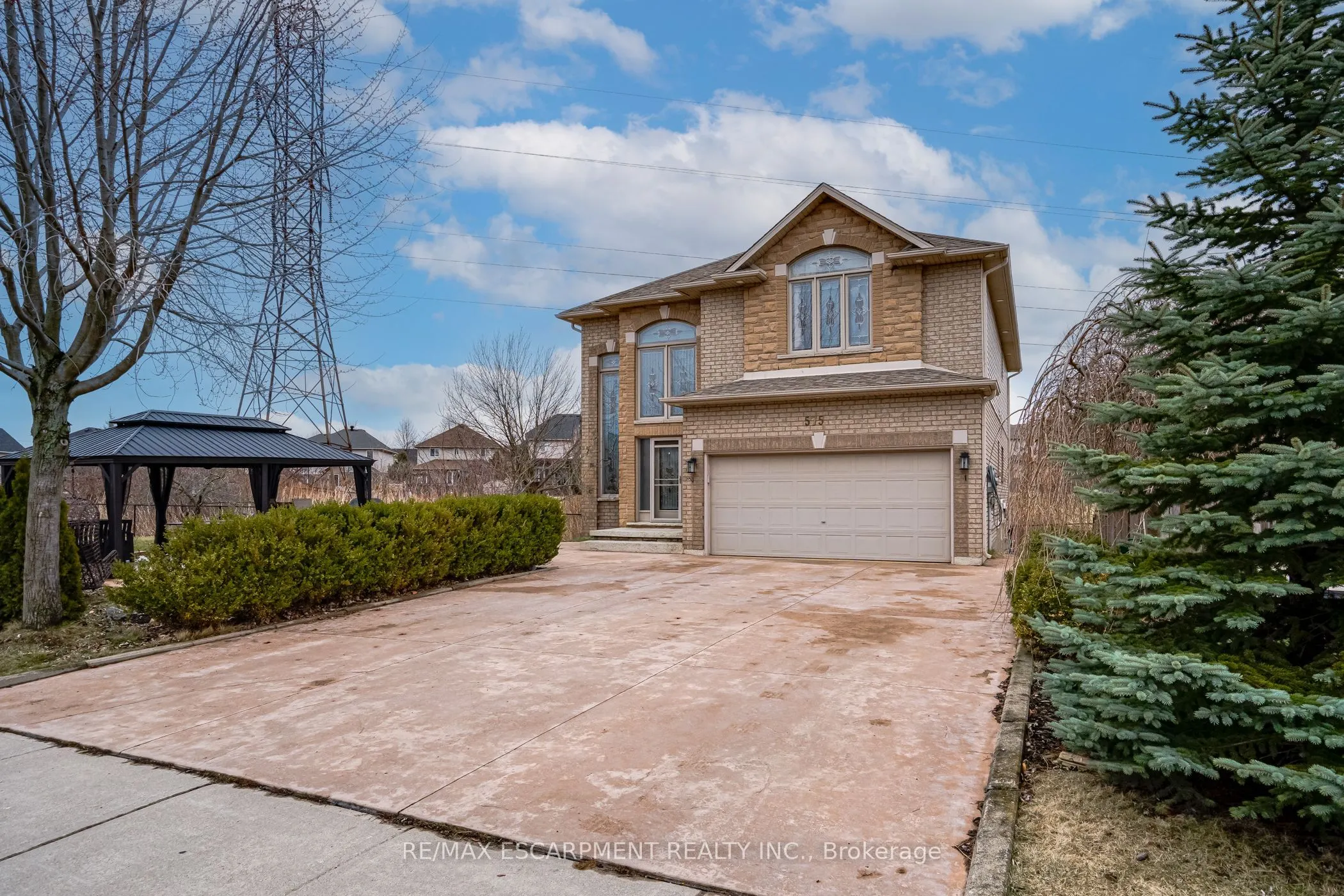 575 Stonehenge Drive