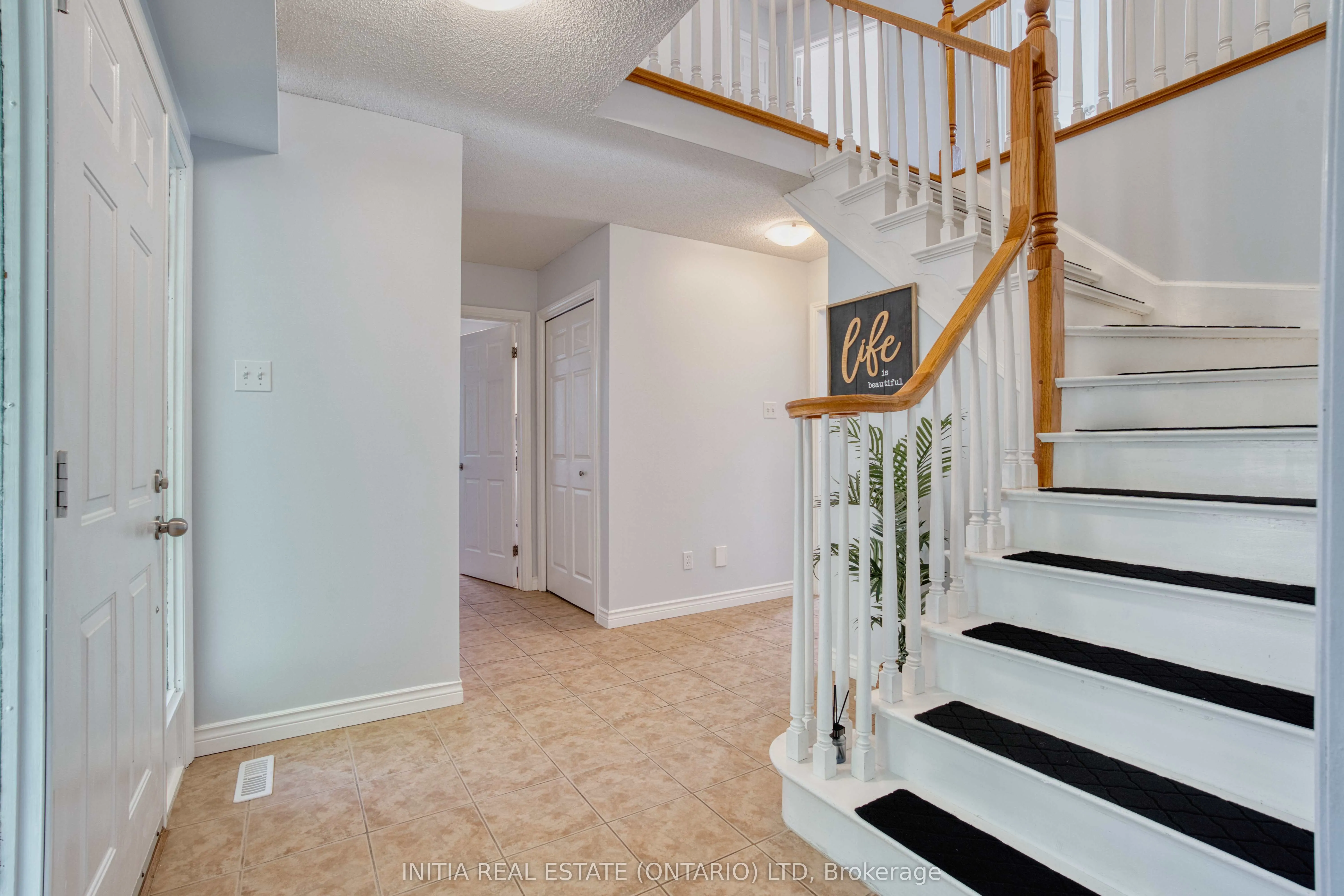 1653 Hastings Drive