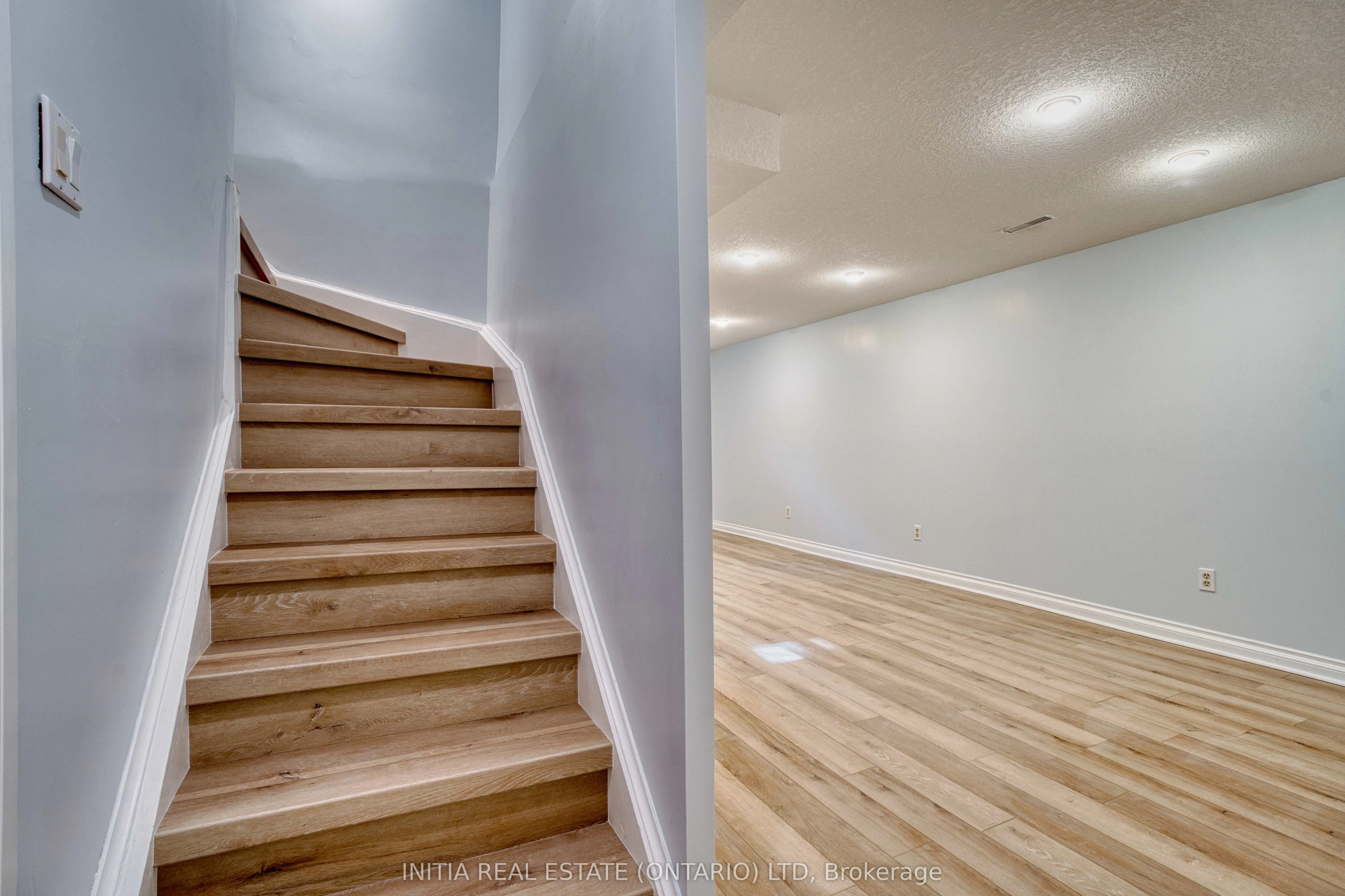 1653 Hastings Drive