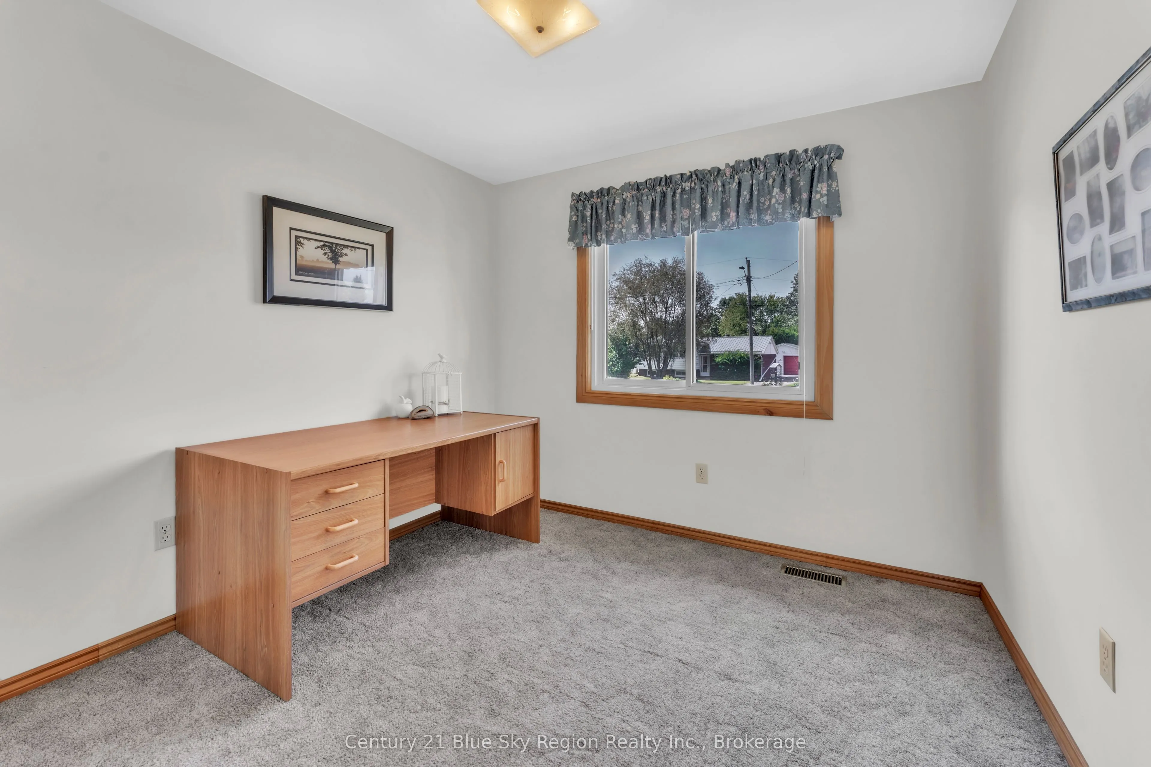 28 Farley Avenue