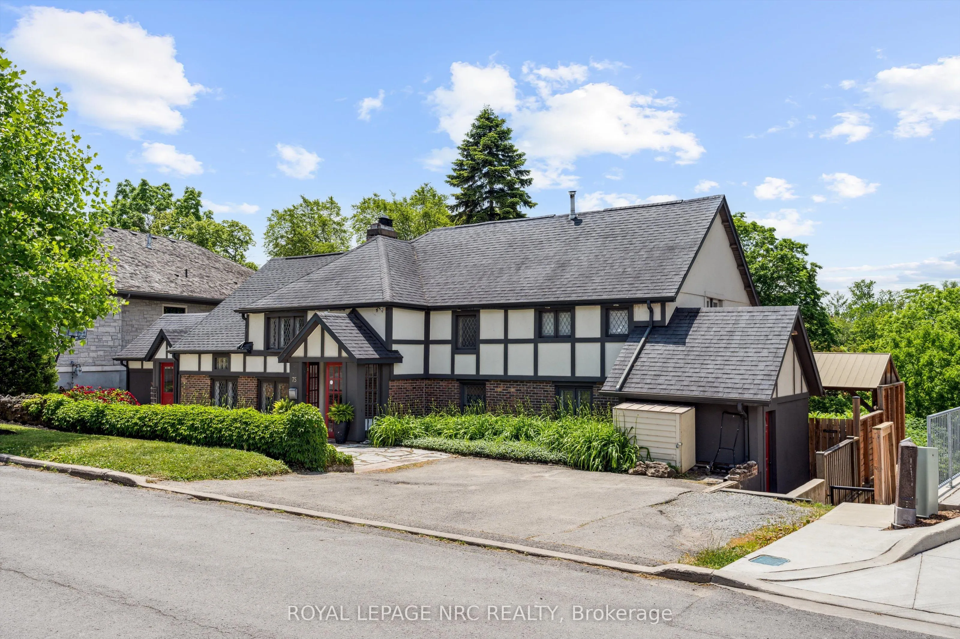 75 Yates Street