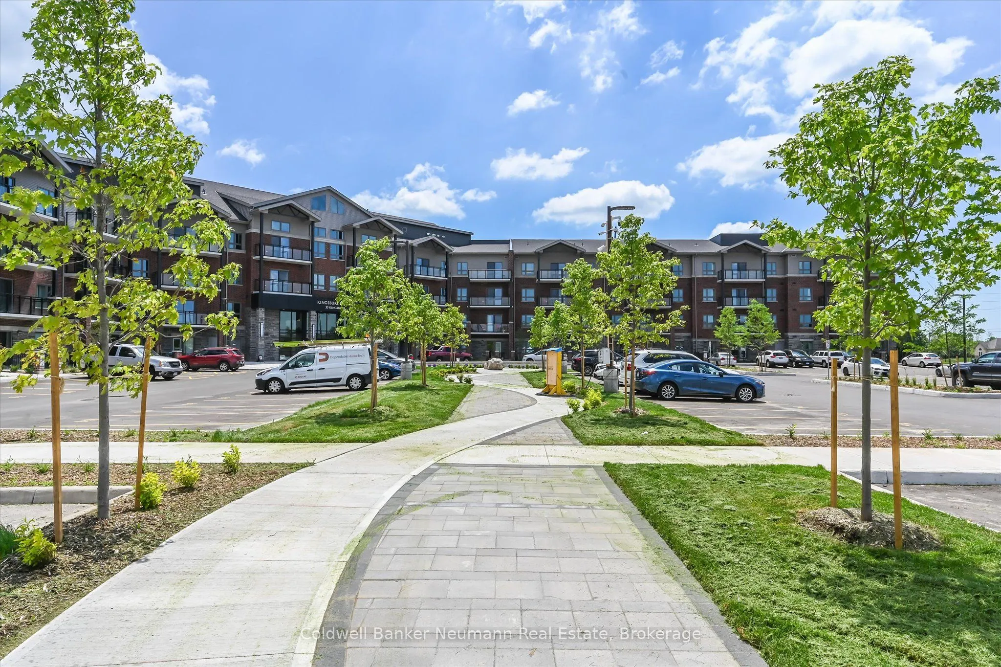 35 Kingsbury Square, #120