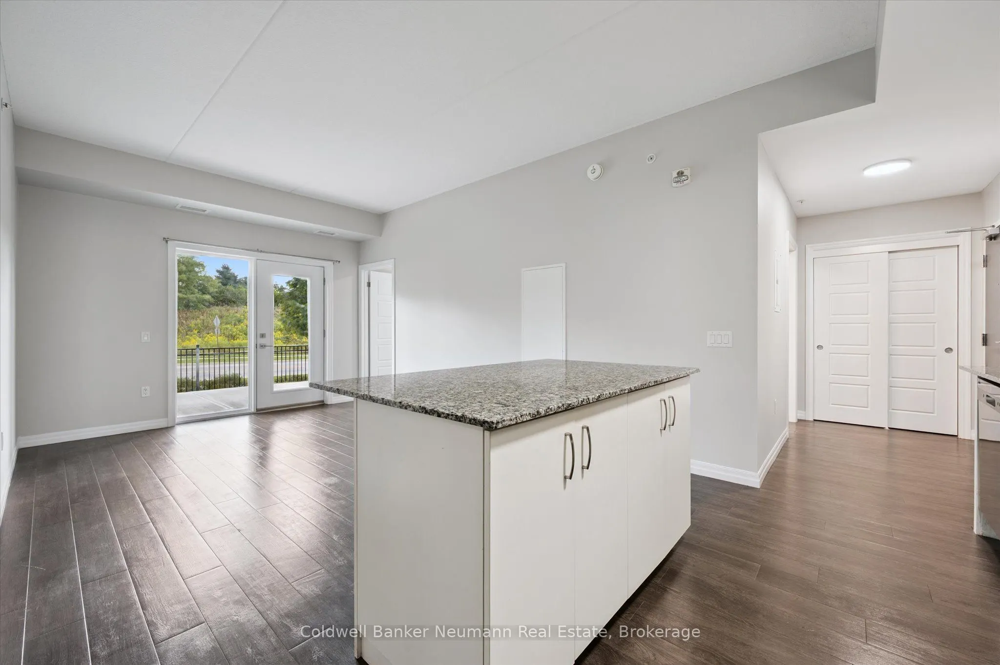 35 Kingsbury Square, #120