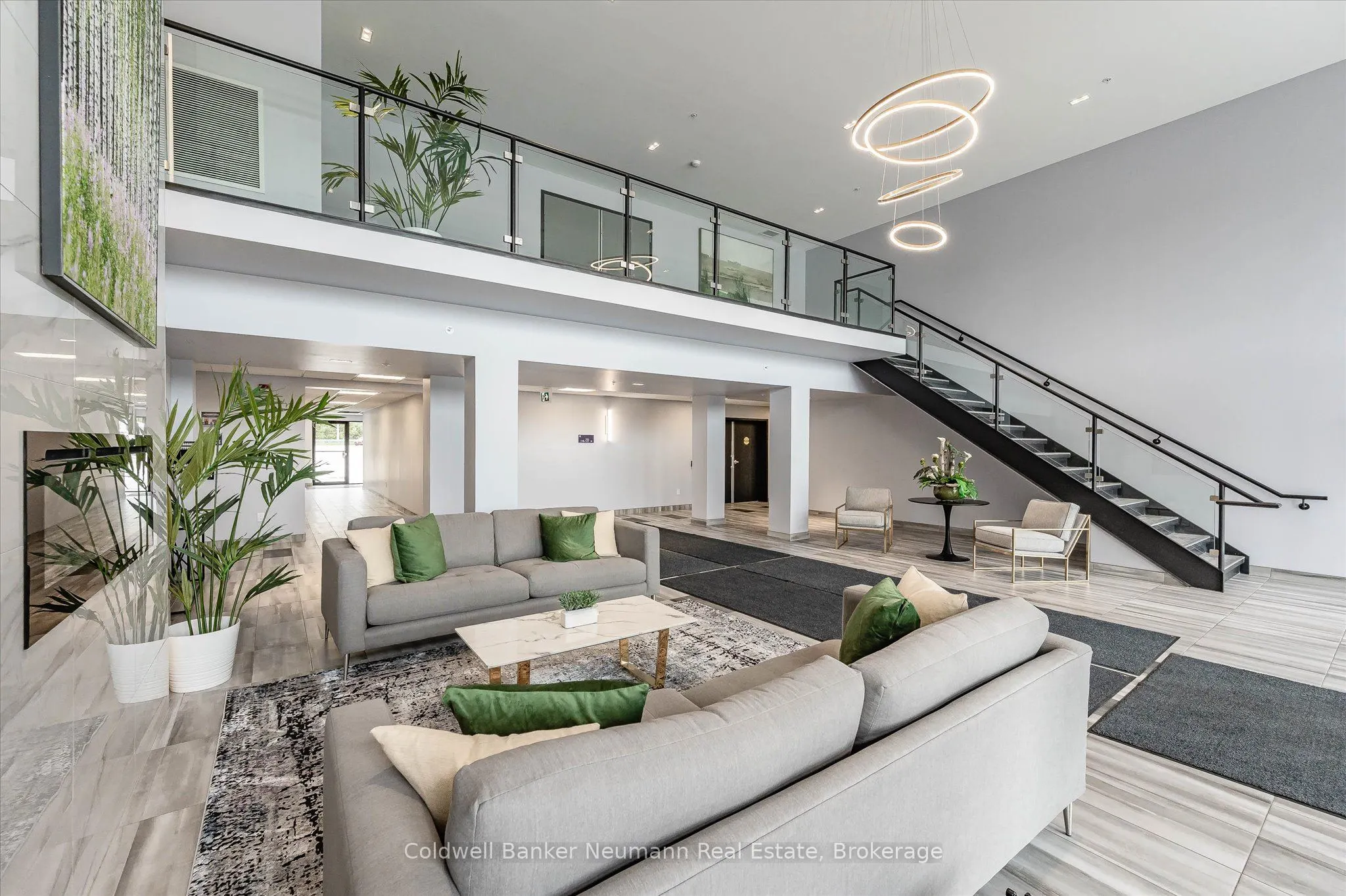 35 Kingsbury Square, #120