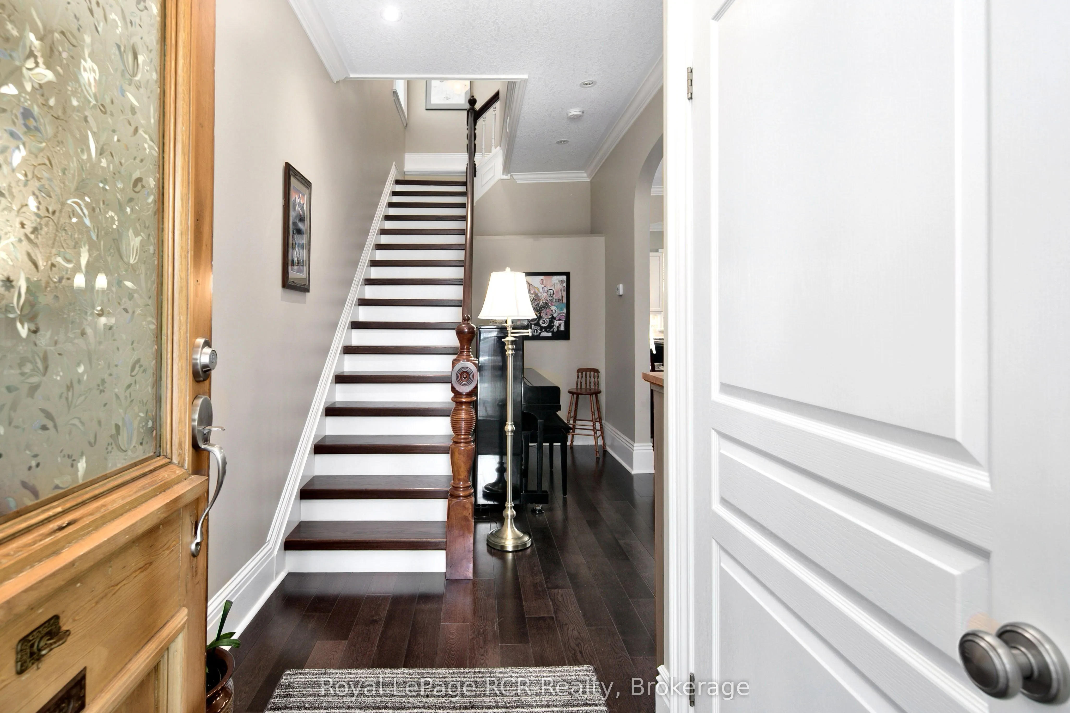 1198 4th Avenue W