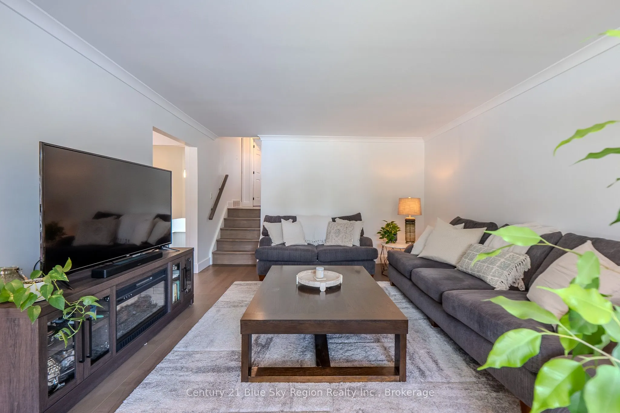 109 Macbeth Crescent