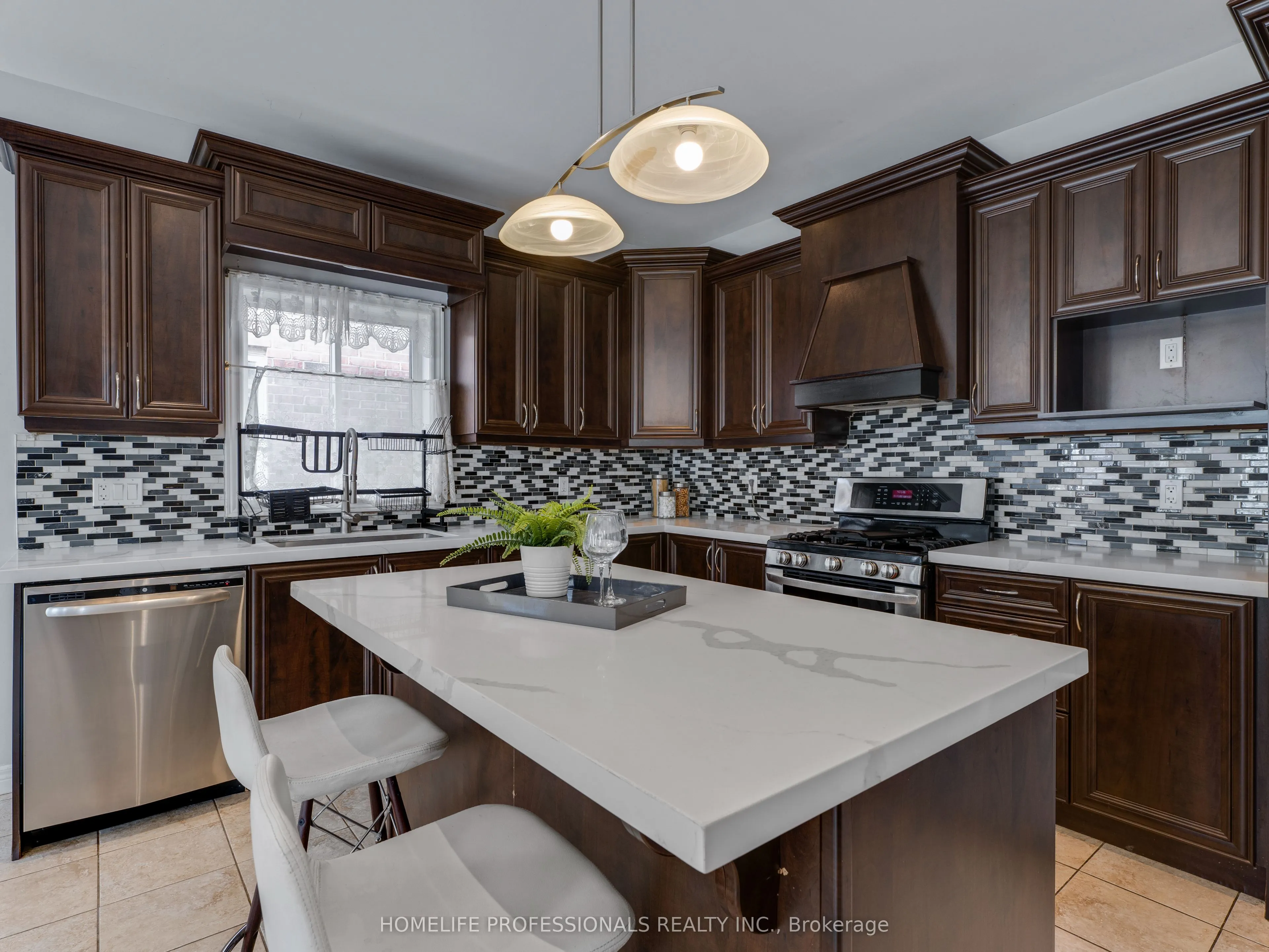 39 Ralfana Crescent