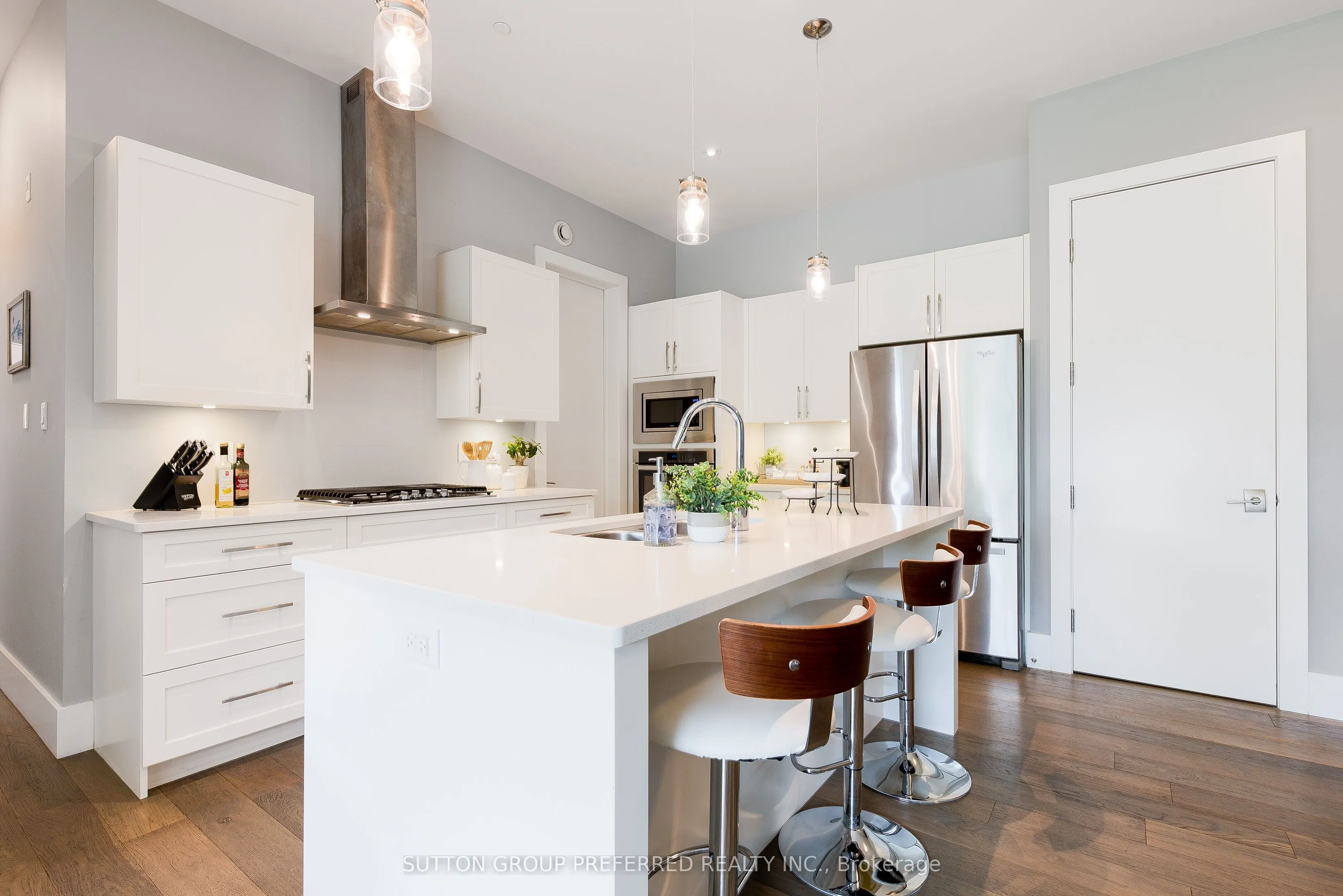 1705 Fiddlehead Place, #102