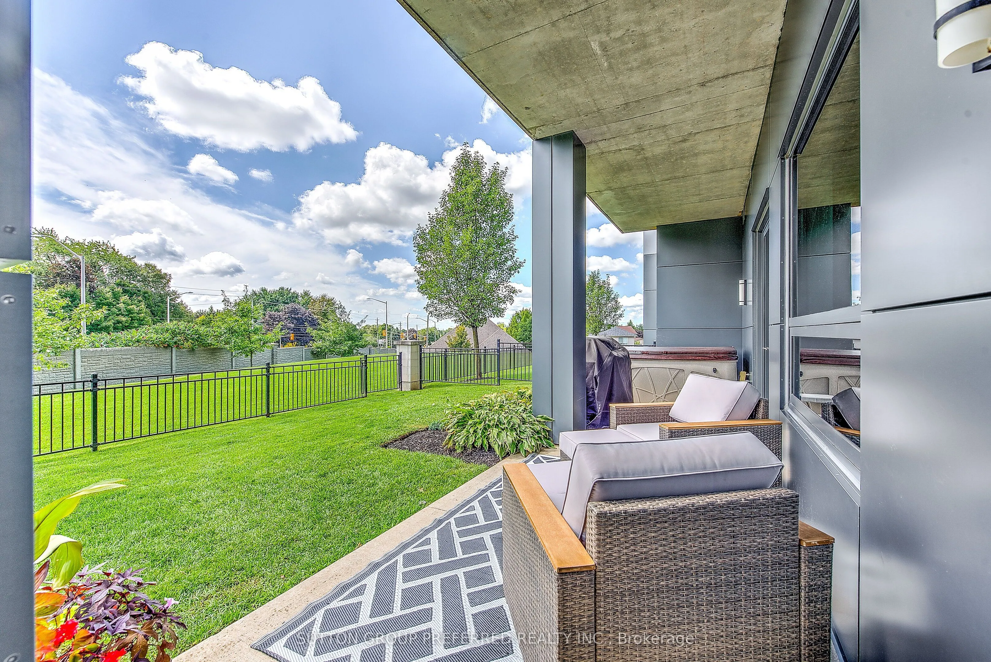 1705 Fiddlehead Place, #102