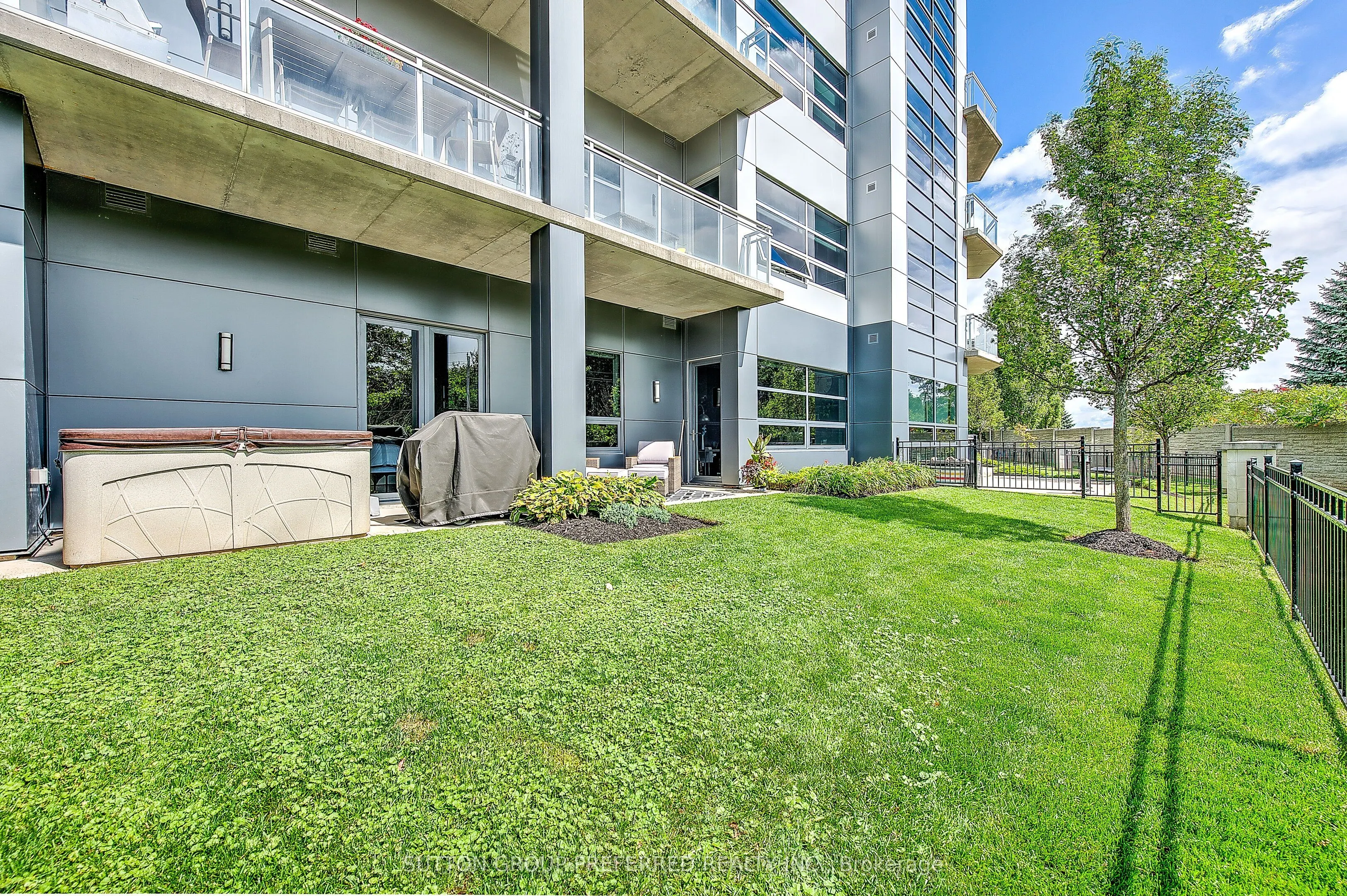 1705 Fiddlehead Place, #102