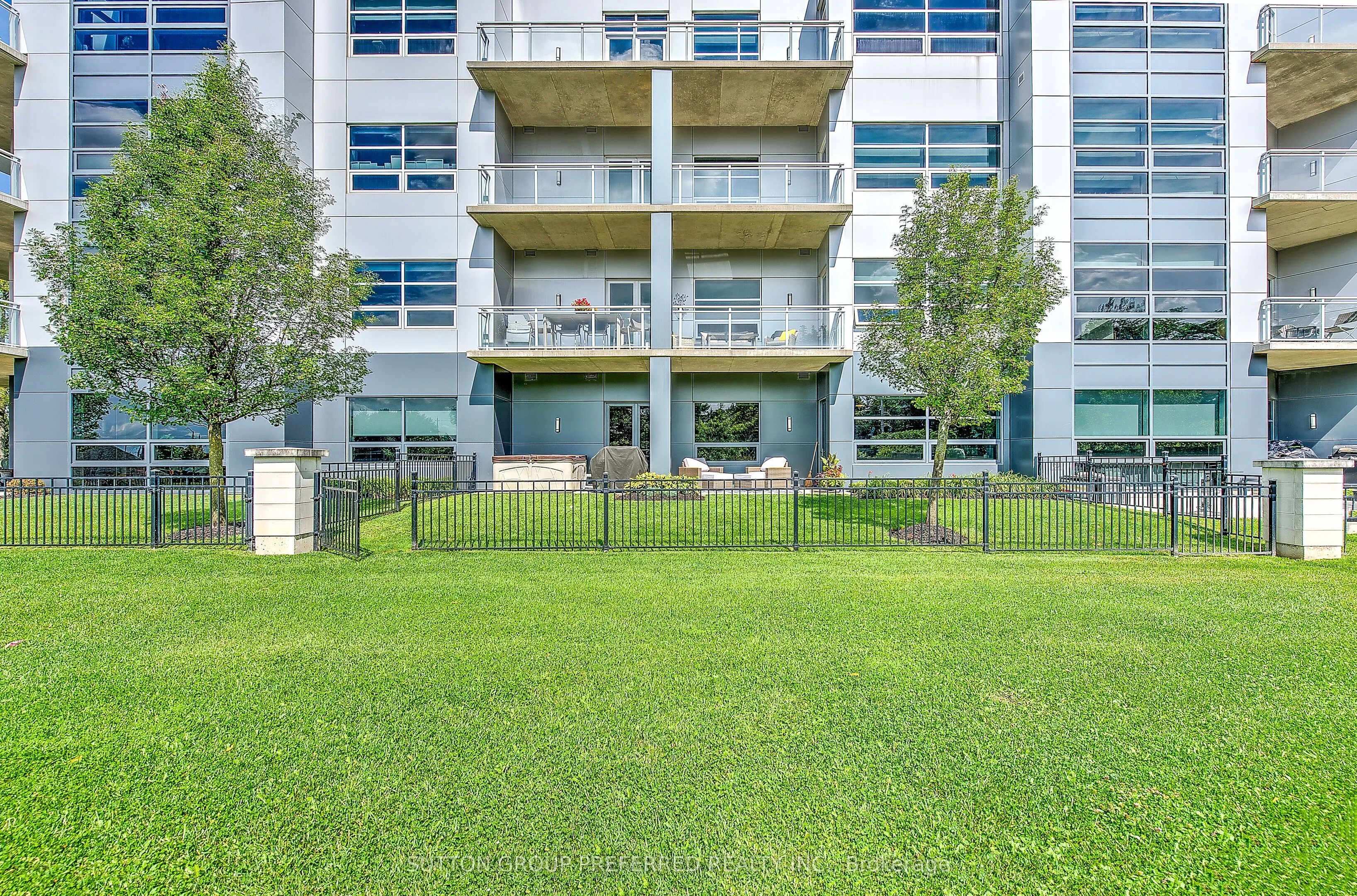 1705 Fiddlehead Place, #102