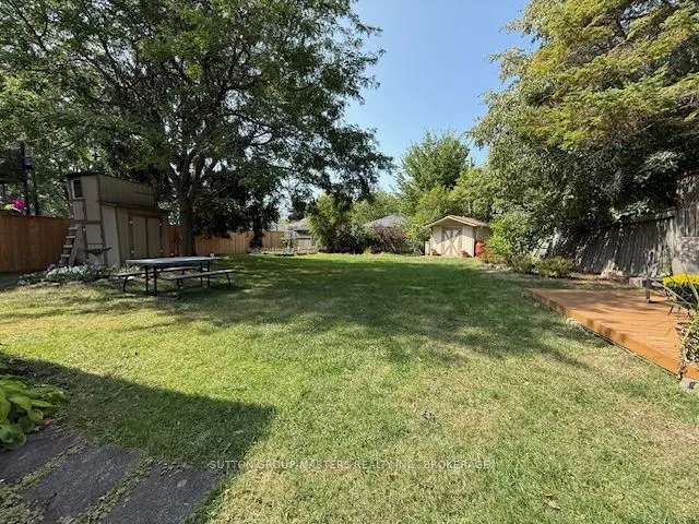 284 Helen Street