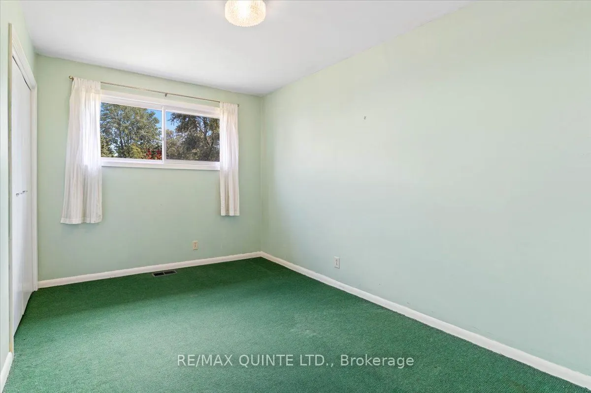 529 VICTORIA Avenue
