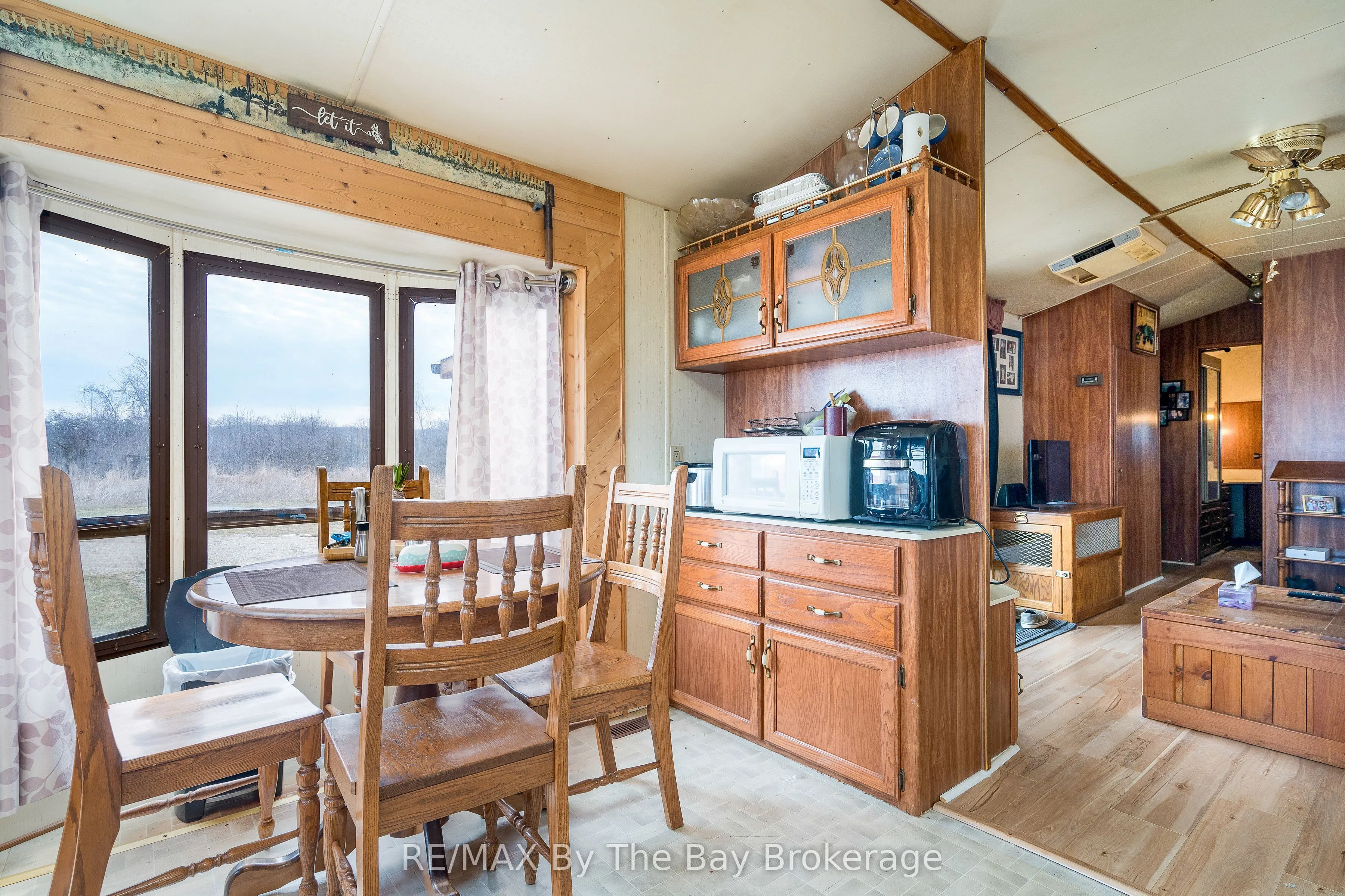 828482 MULMUR NOTTAWASAGA T Line