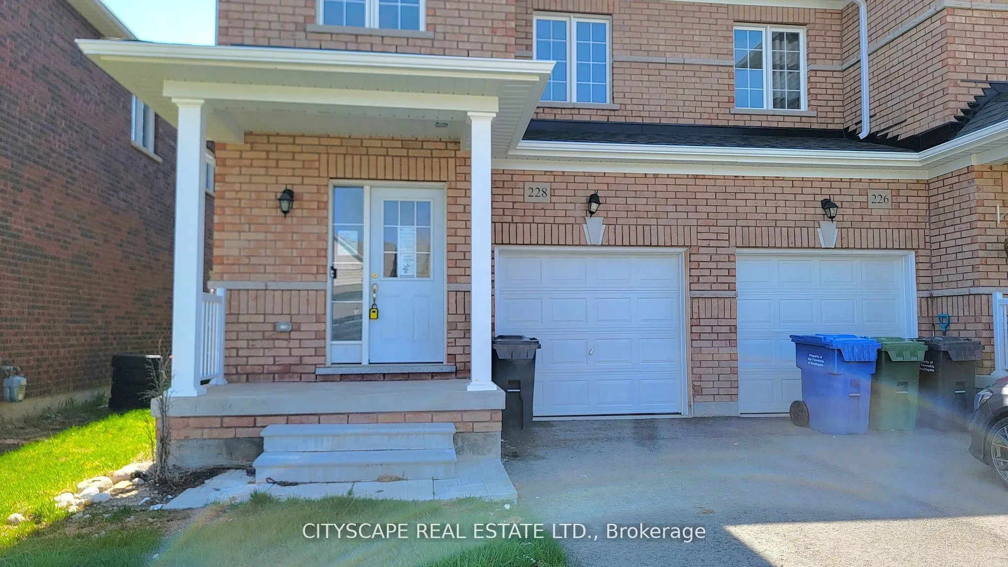 228 Ridley Crescent