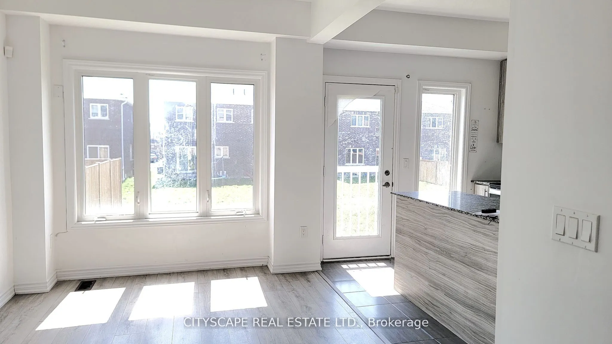 228 Ridley Crescent