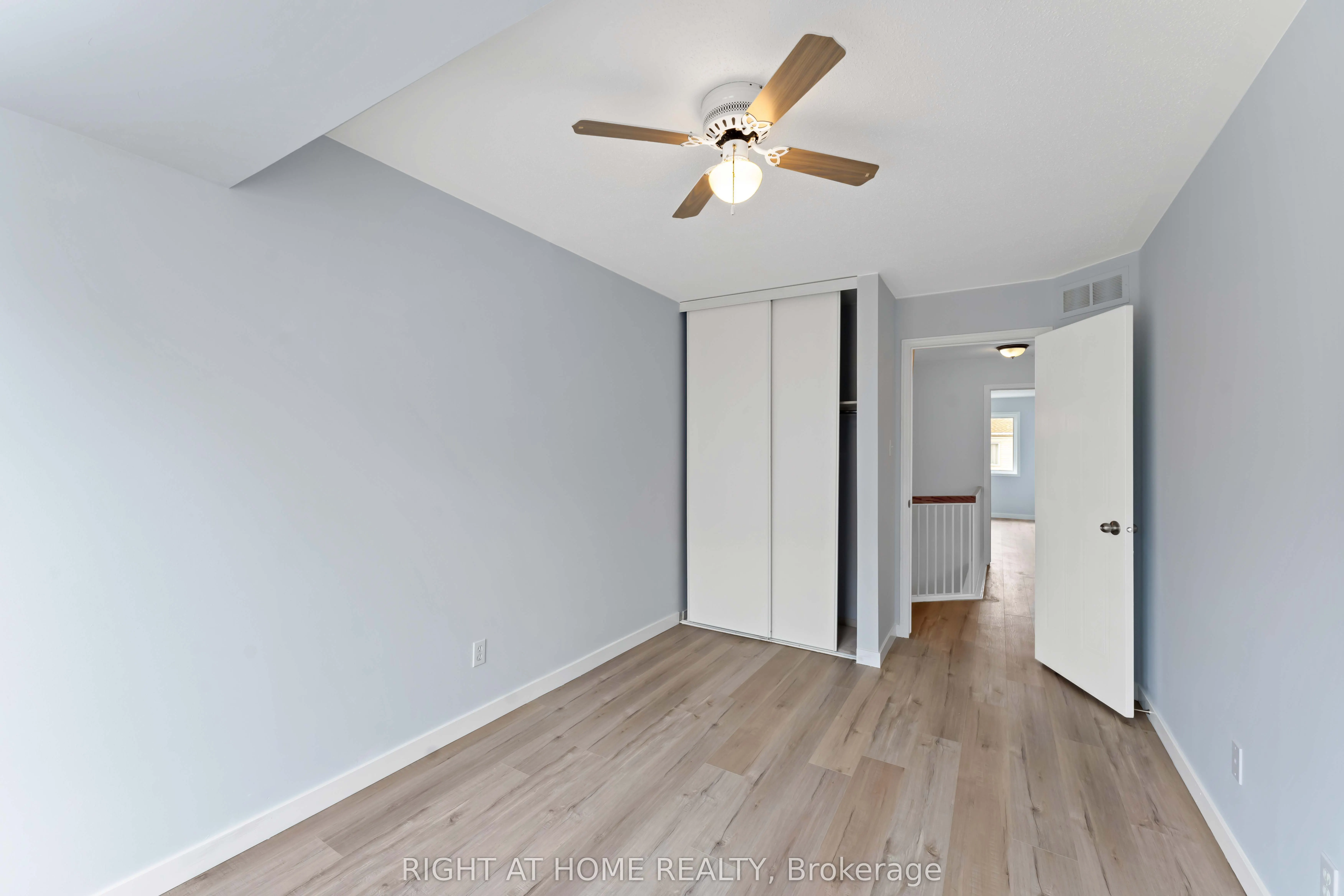 421 Hillsboro Private, #9
