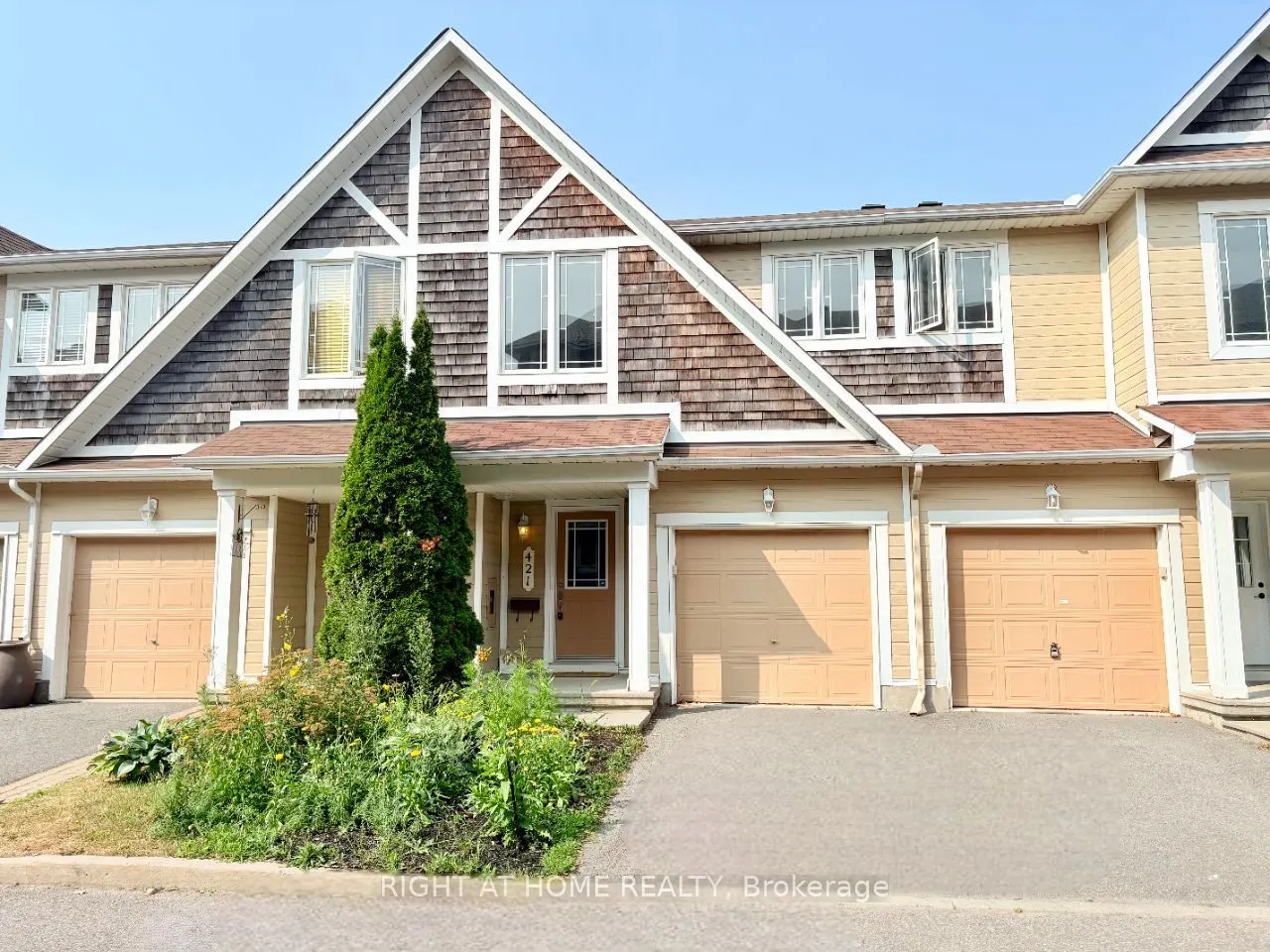 421 Hillsboro Private, #9