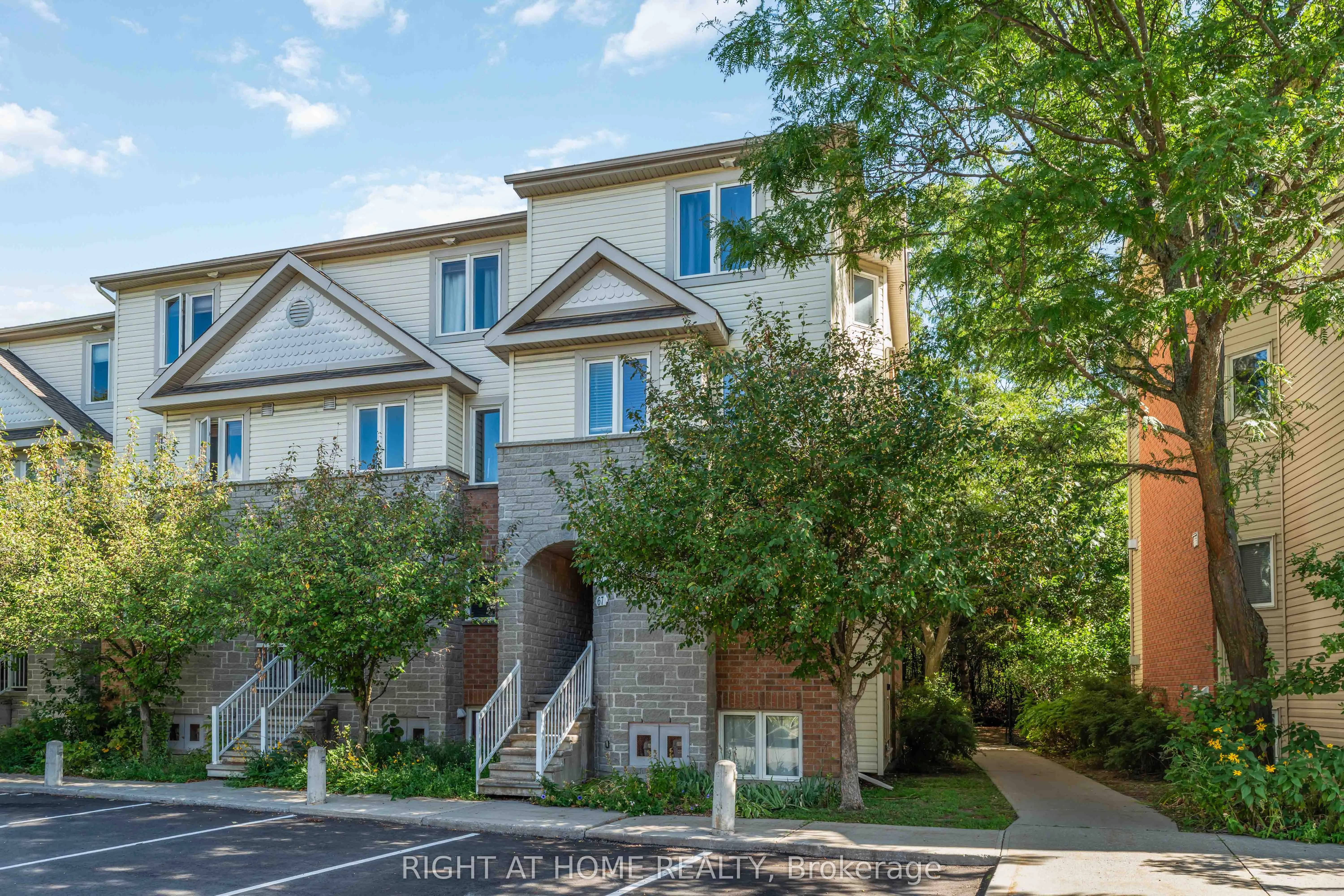 67 Strathaven Private, #31