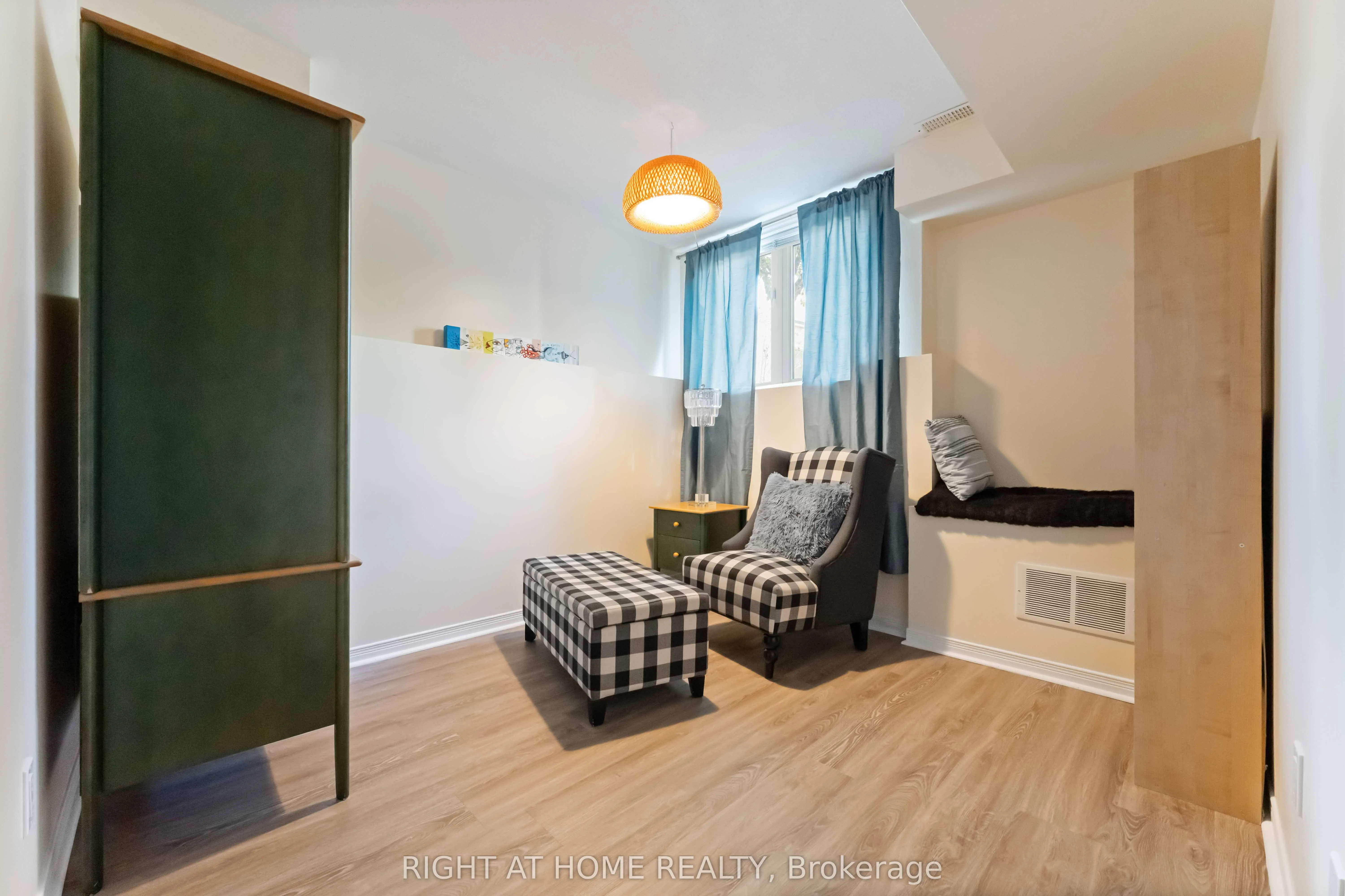67 Strathaven Private, #31