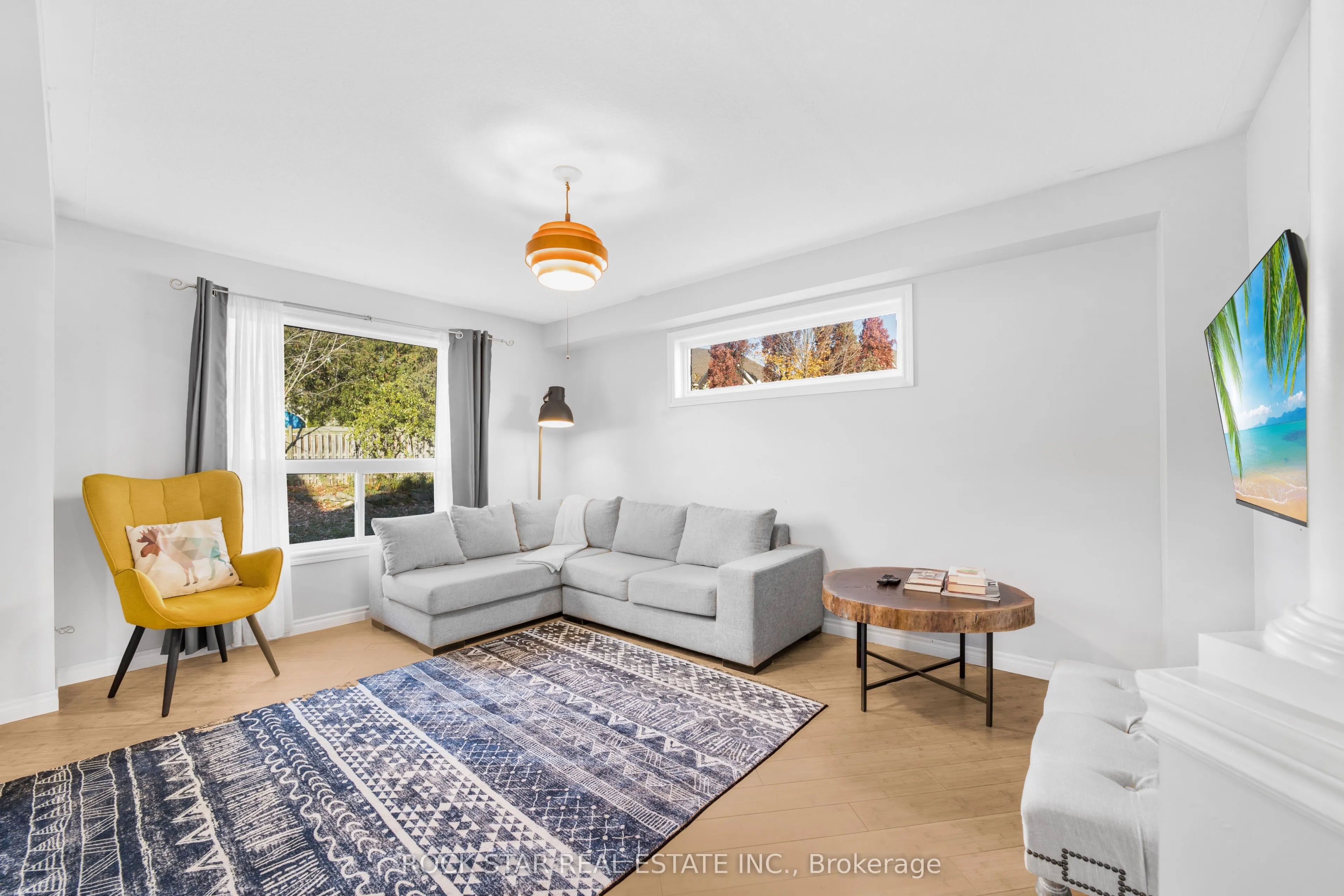 27 Truesdale Crescent