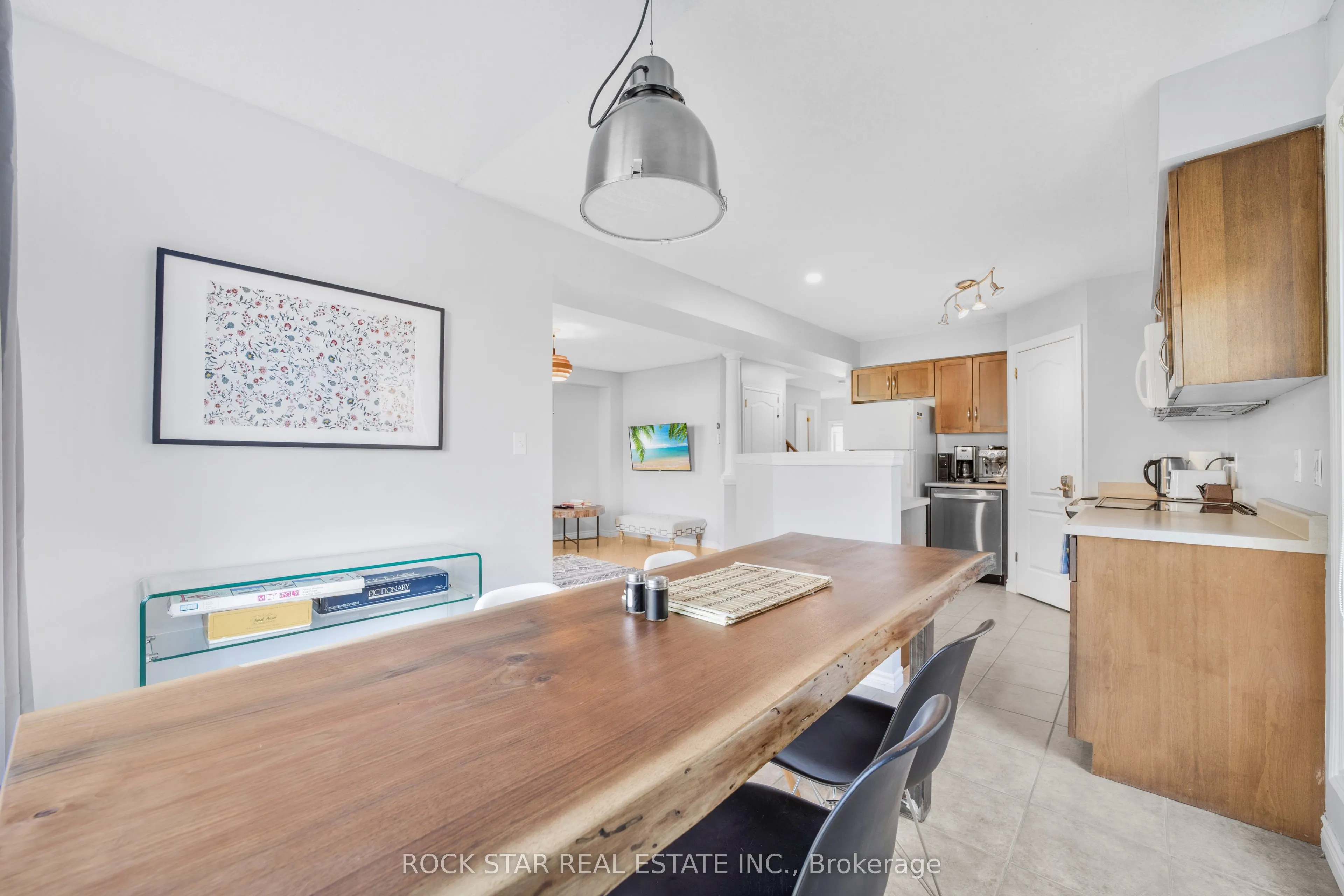 27 Truesdale Crescent