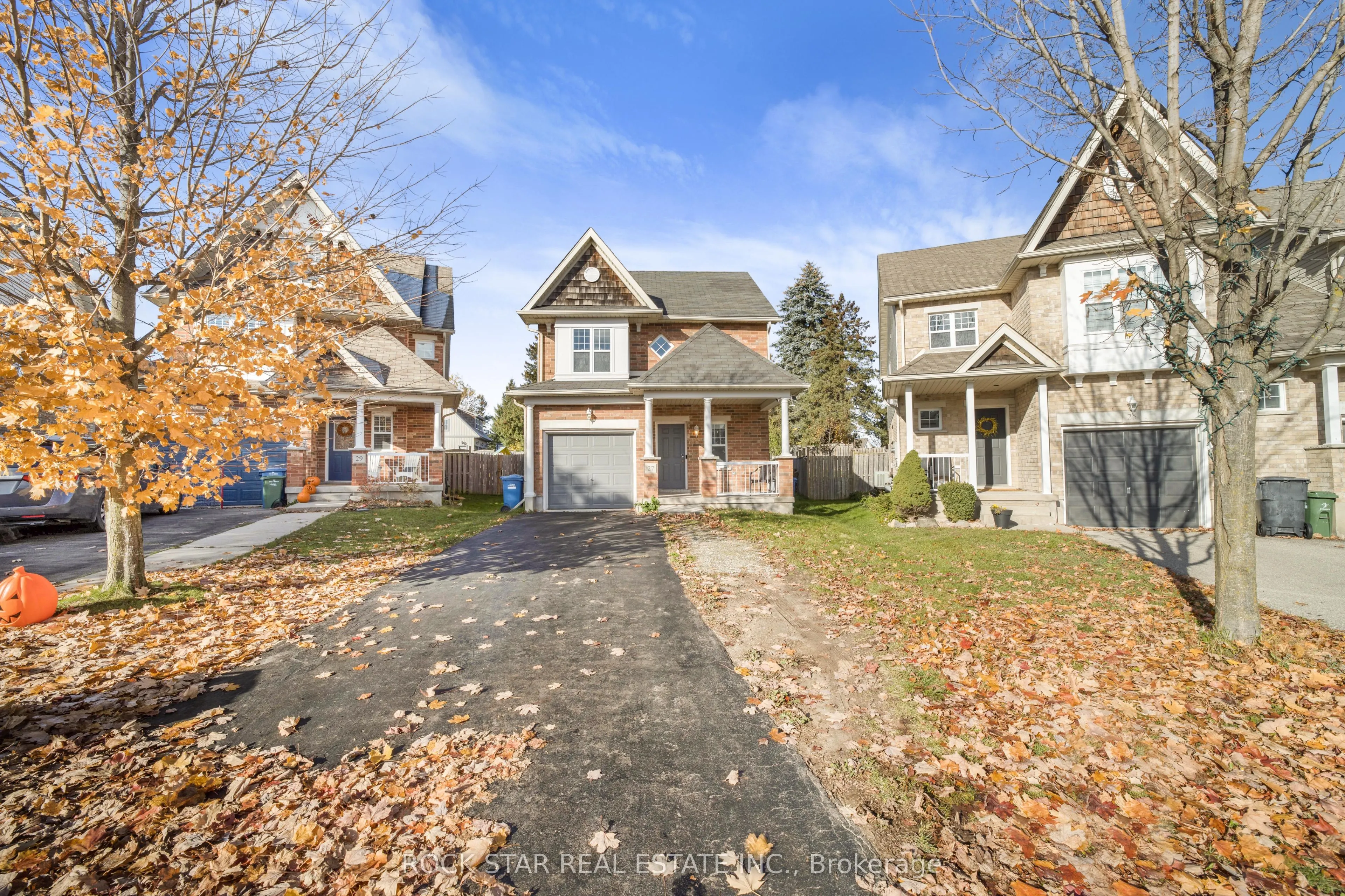 27 Truesdale Crescent
