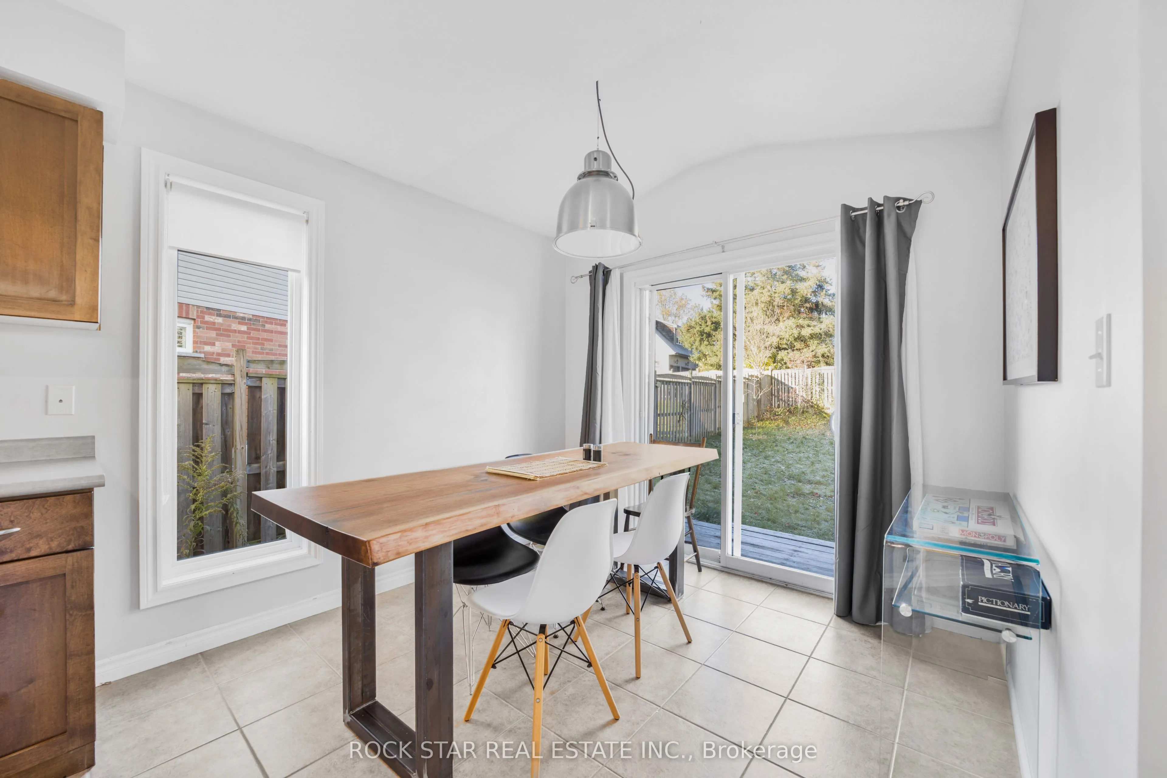 27 Truesdale Crescent