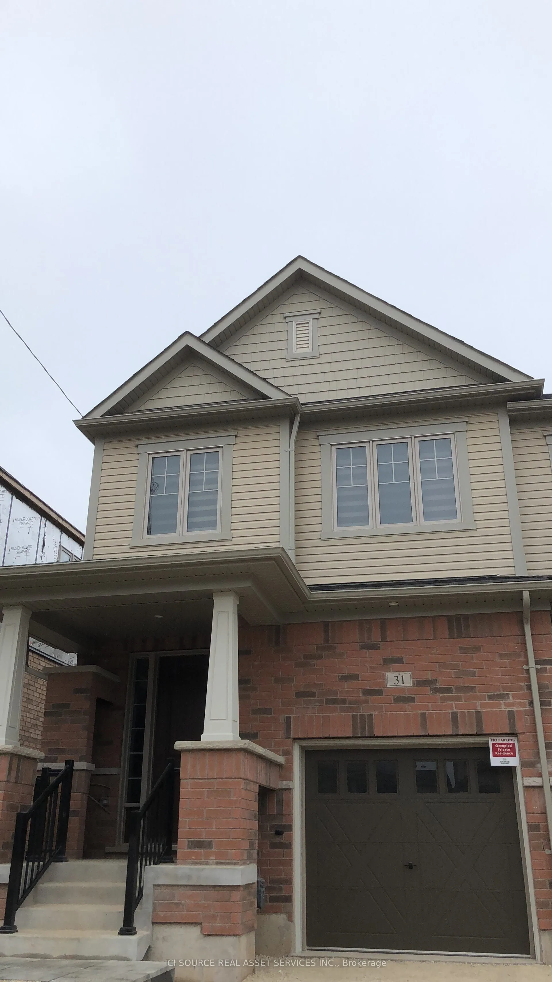 31 Gloria Street