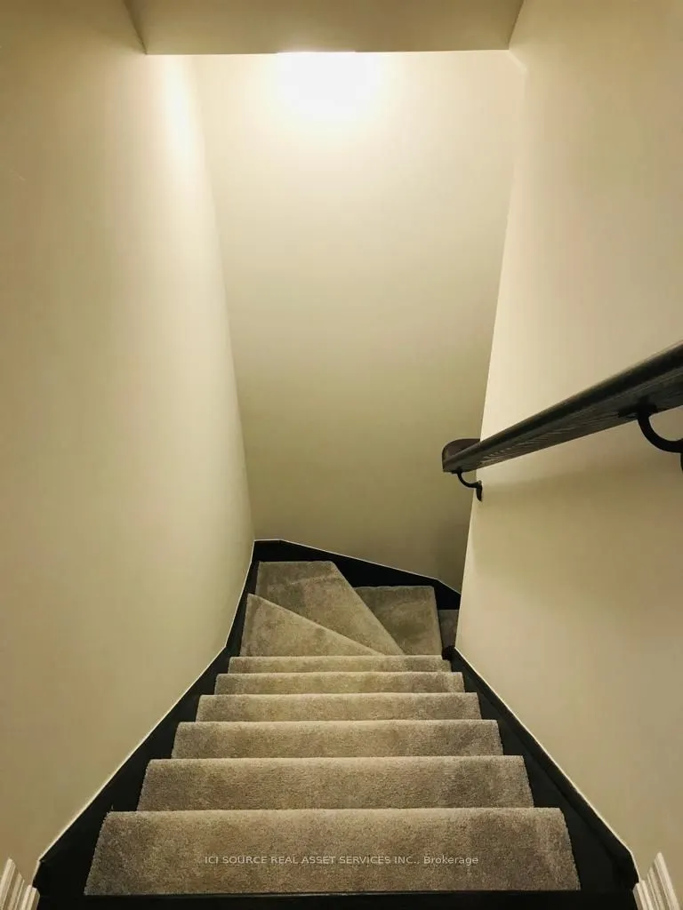 31 Gloria Street