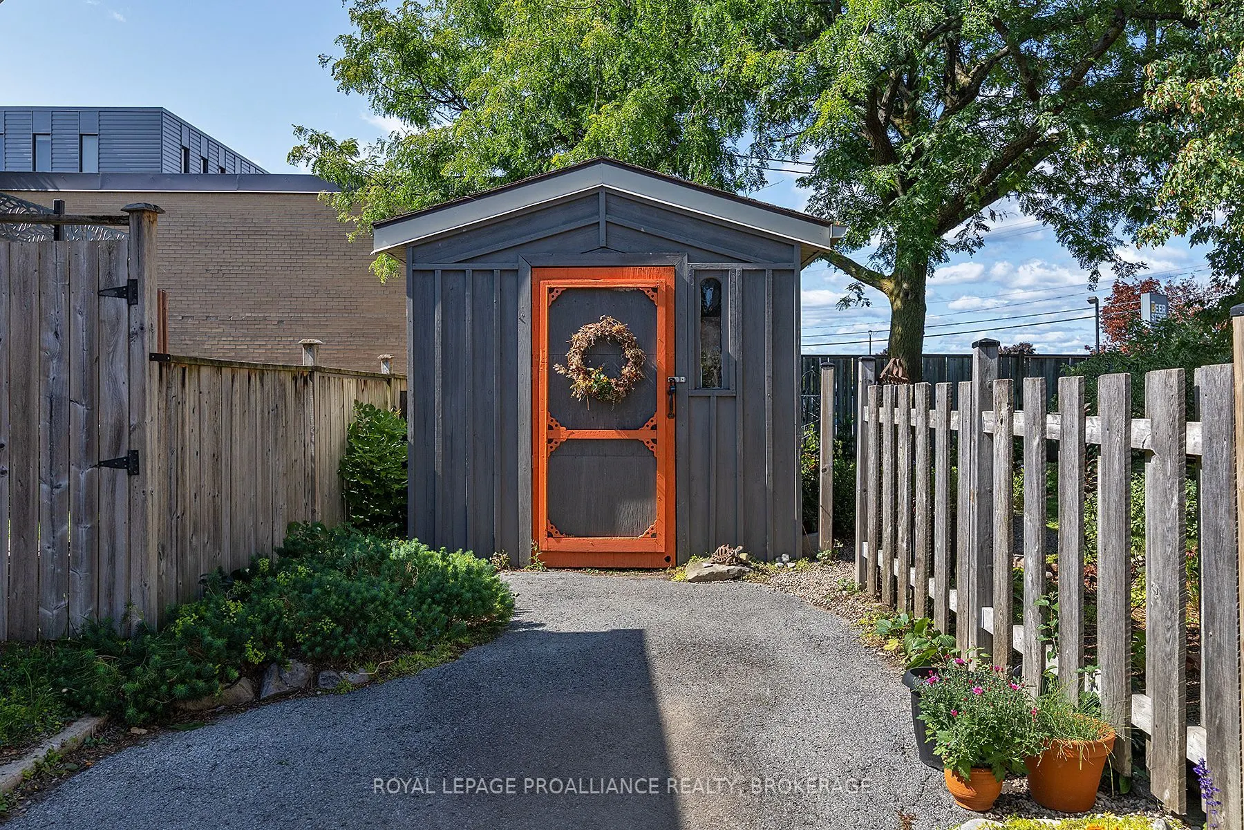 16 Drayton Avenue