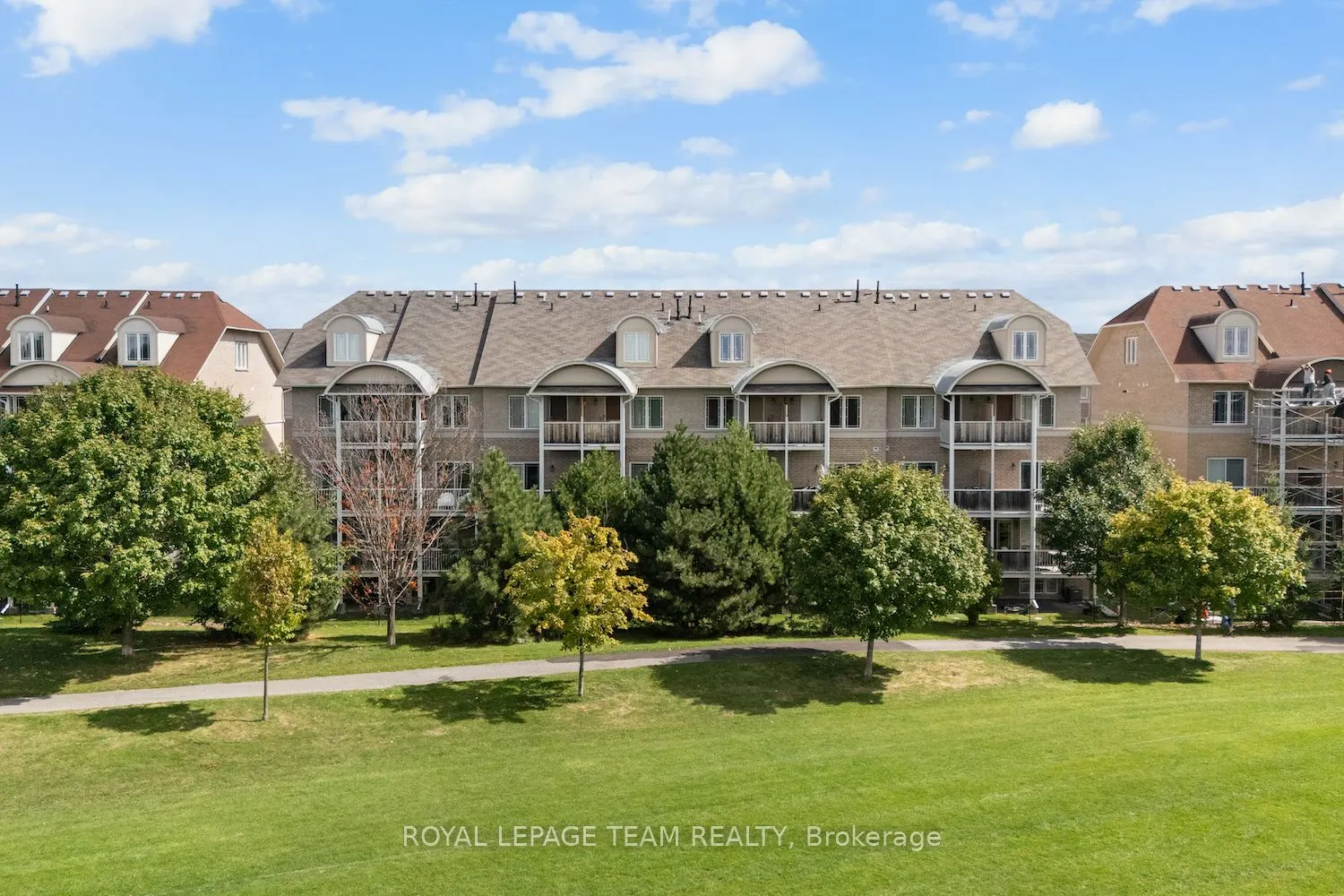 239 Paseo Private, #12