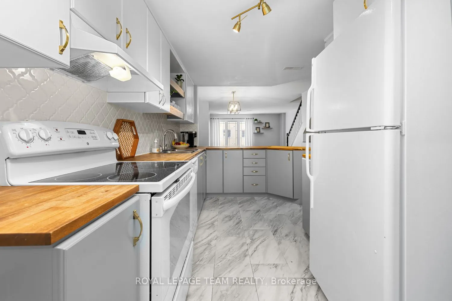 239 Paseo Private, #12