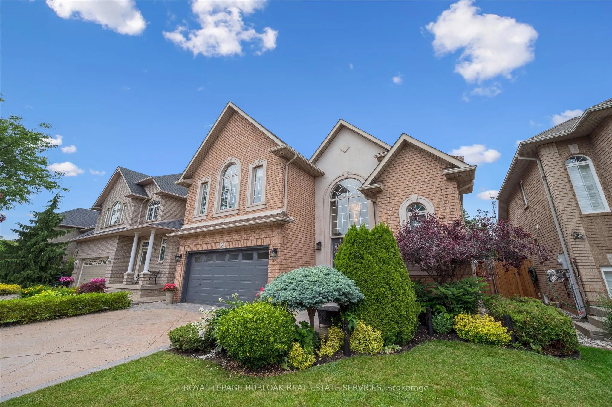 38 Surrey Drive