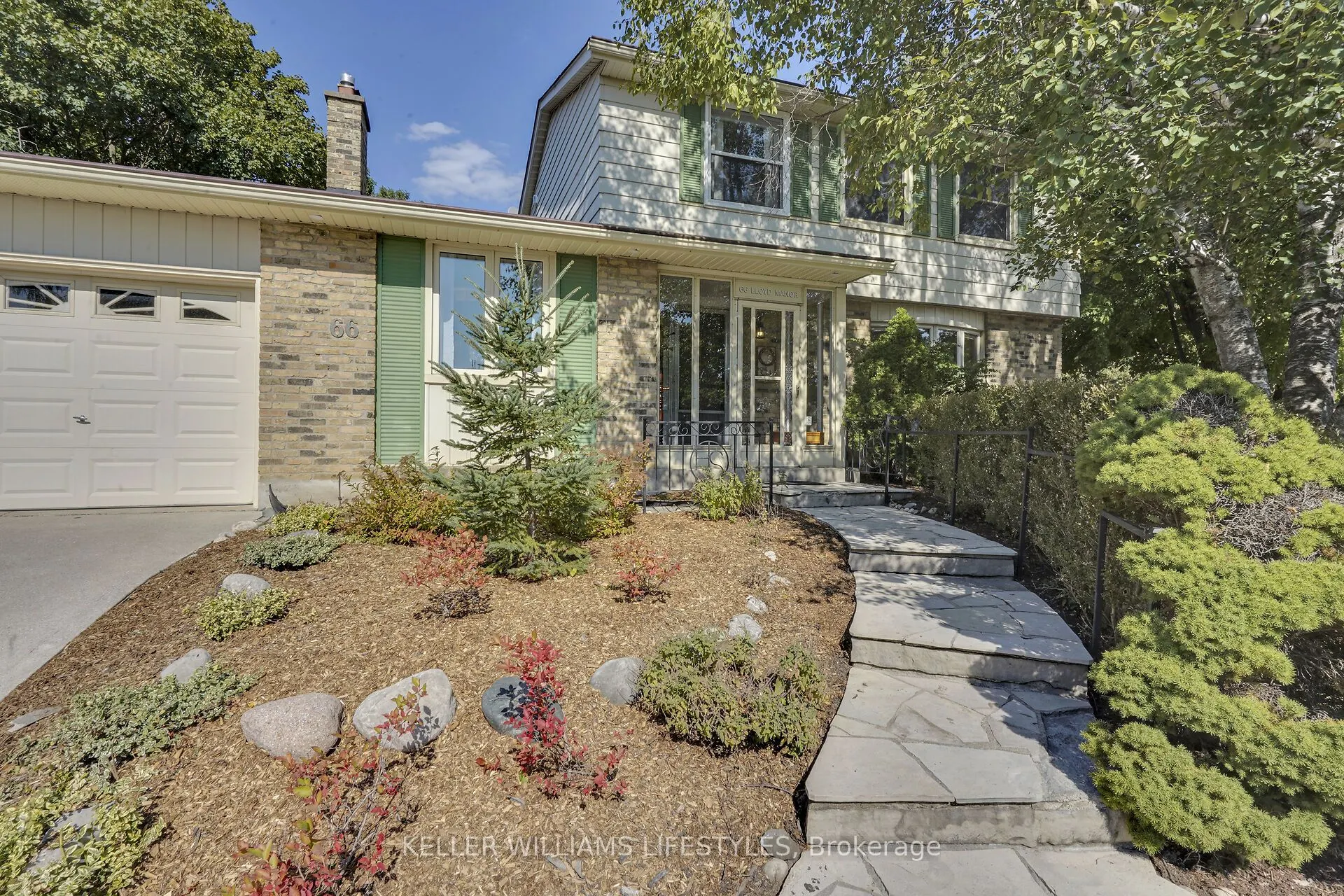 66 Lloyd Manor Crescent