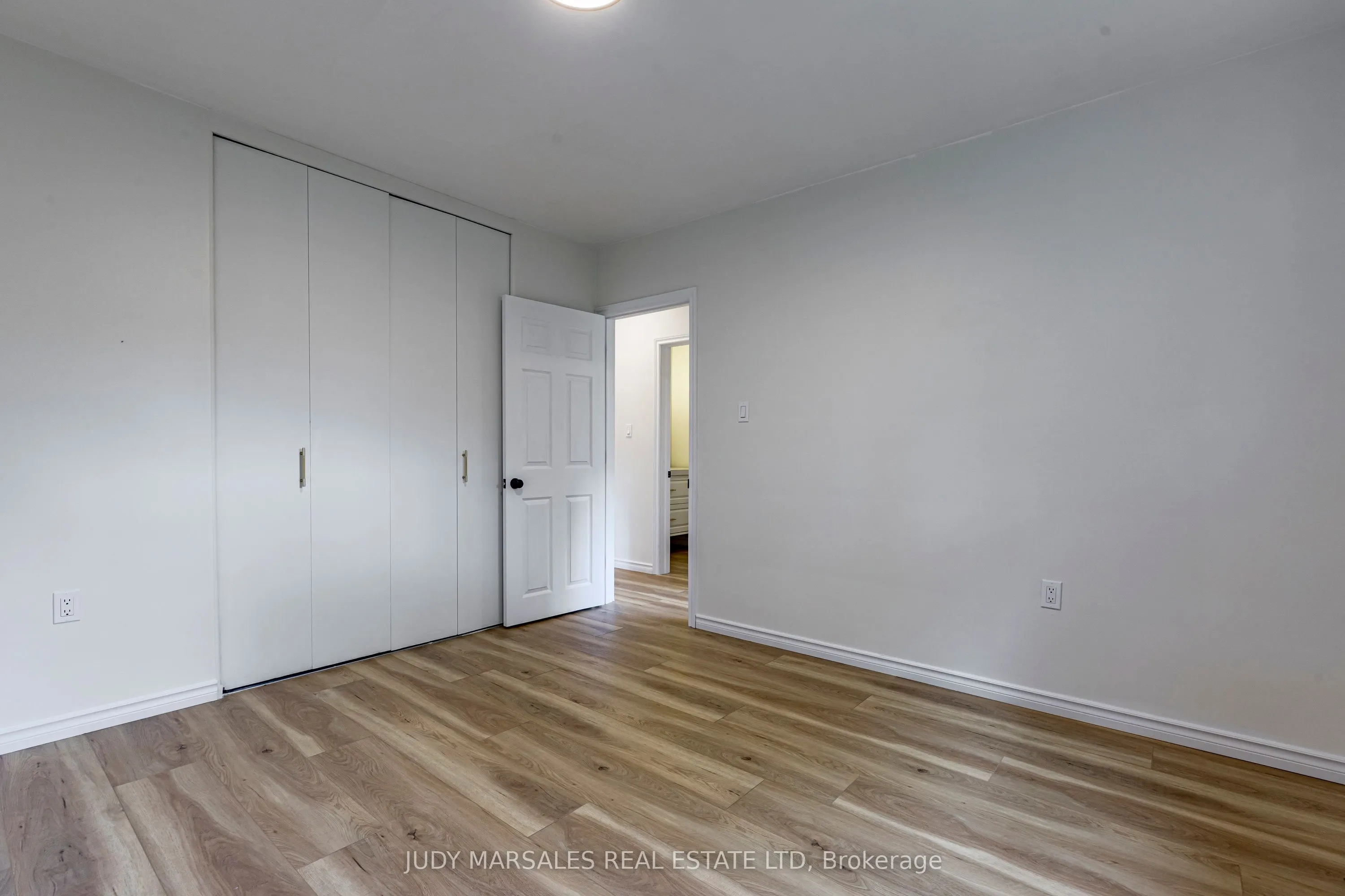 20 Burfield Avenue