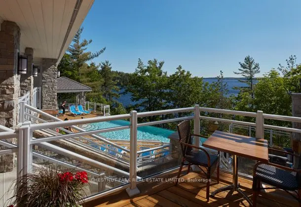 1869 MUSKOKA DISTRICT ROAD 118 WEST, #4