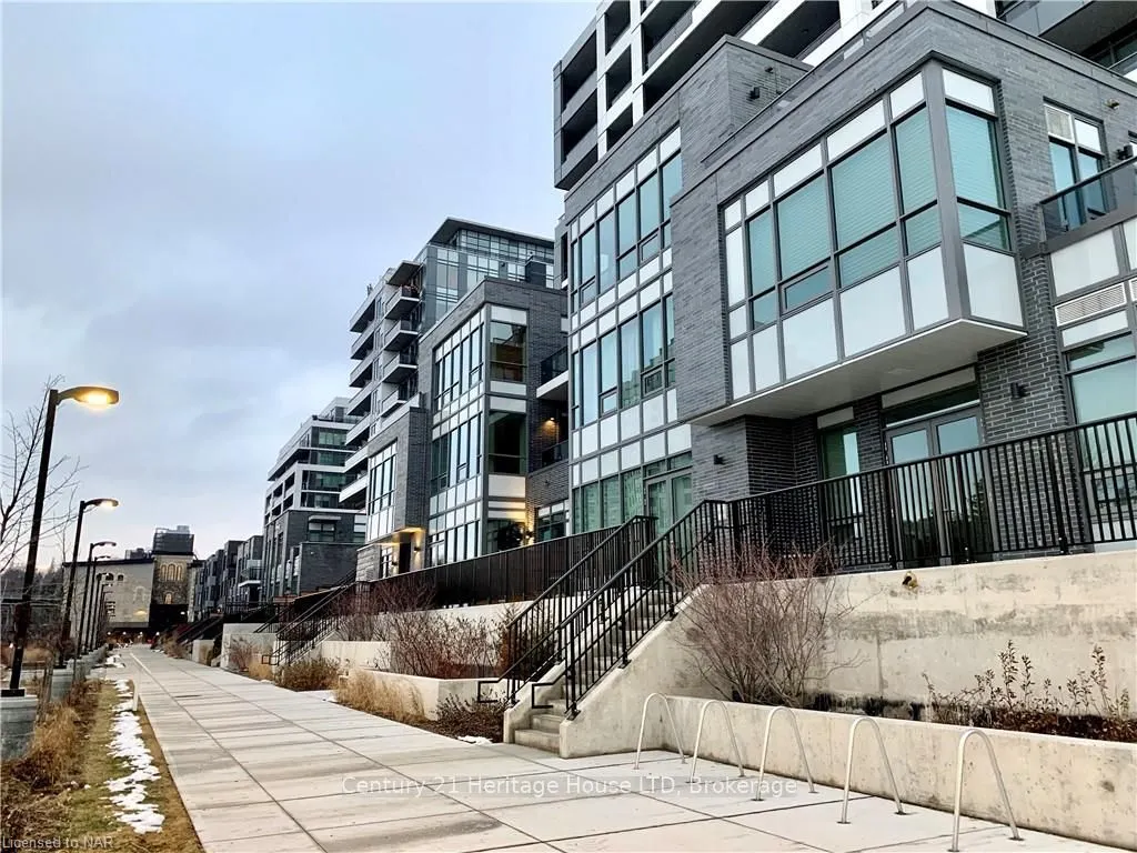 73 Arthur Street S, #501
