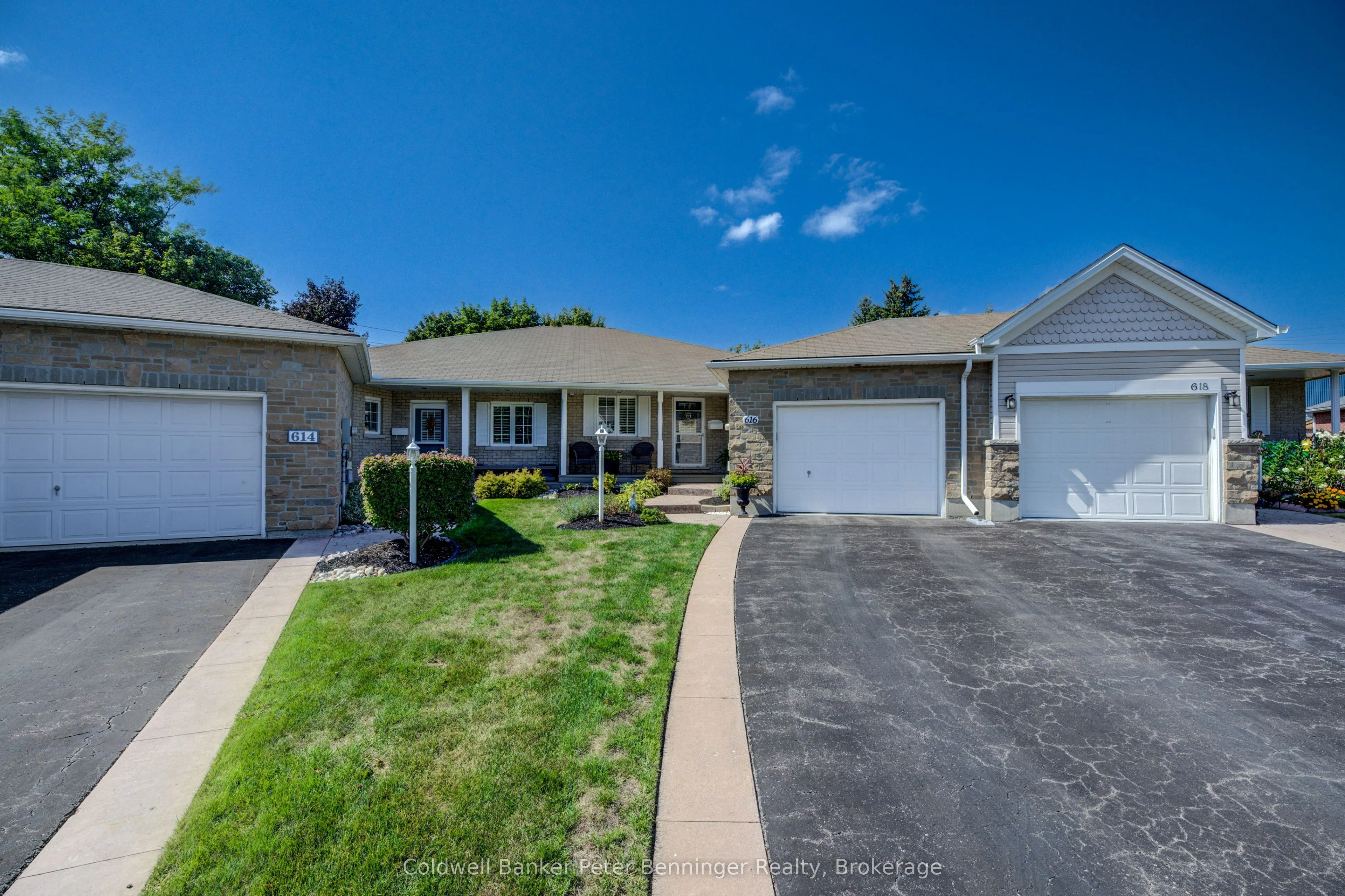616 Spinnaker Crescent