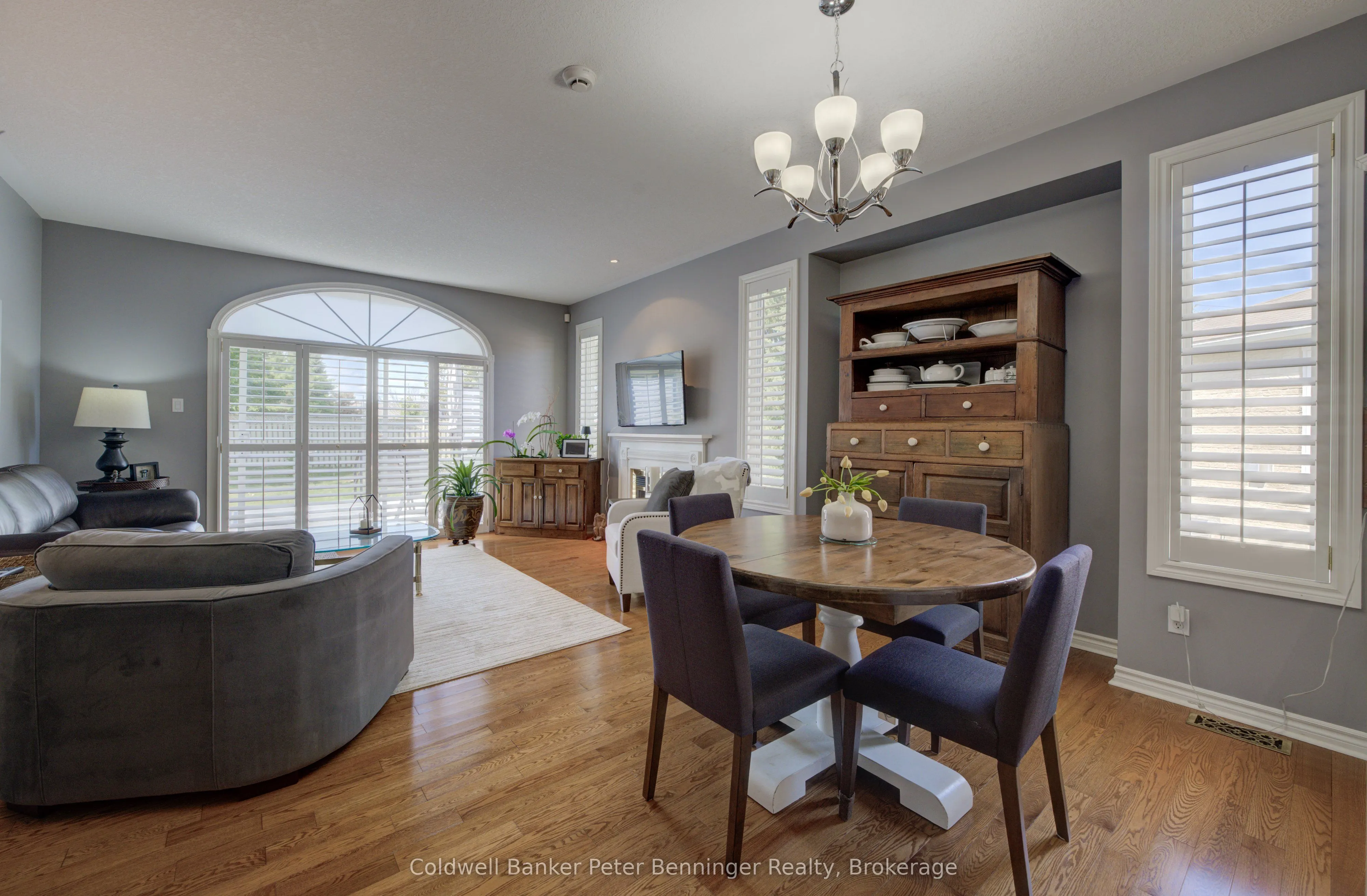 616 Spinnaker Crescent