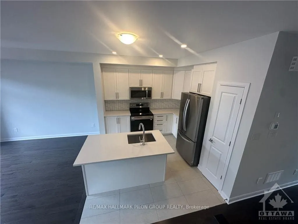 191 SHALLOW POND Place