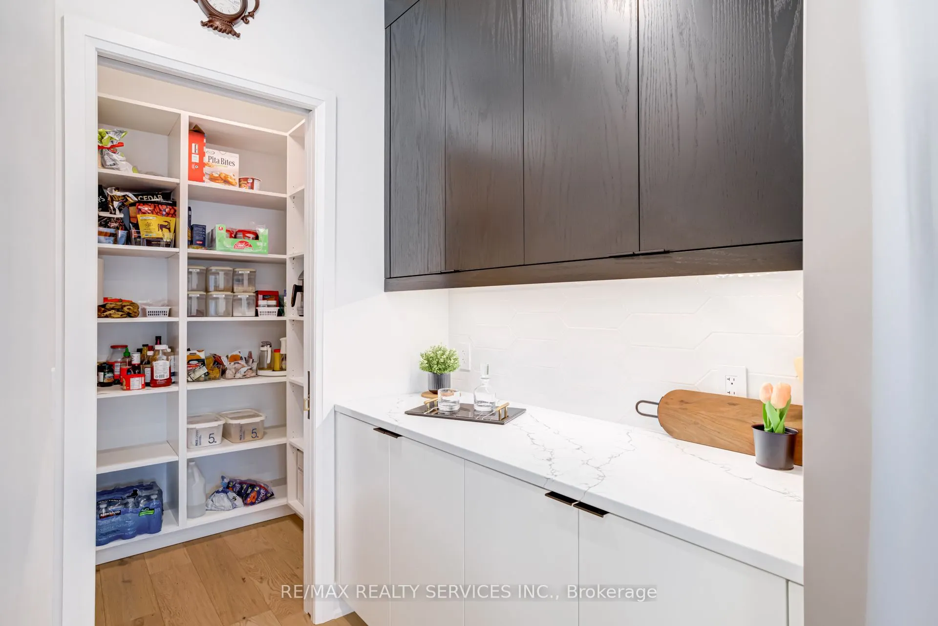 151C Port Robinson Road, #15