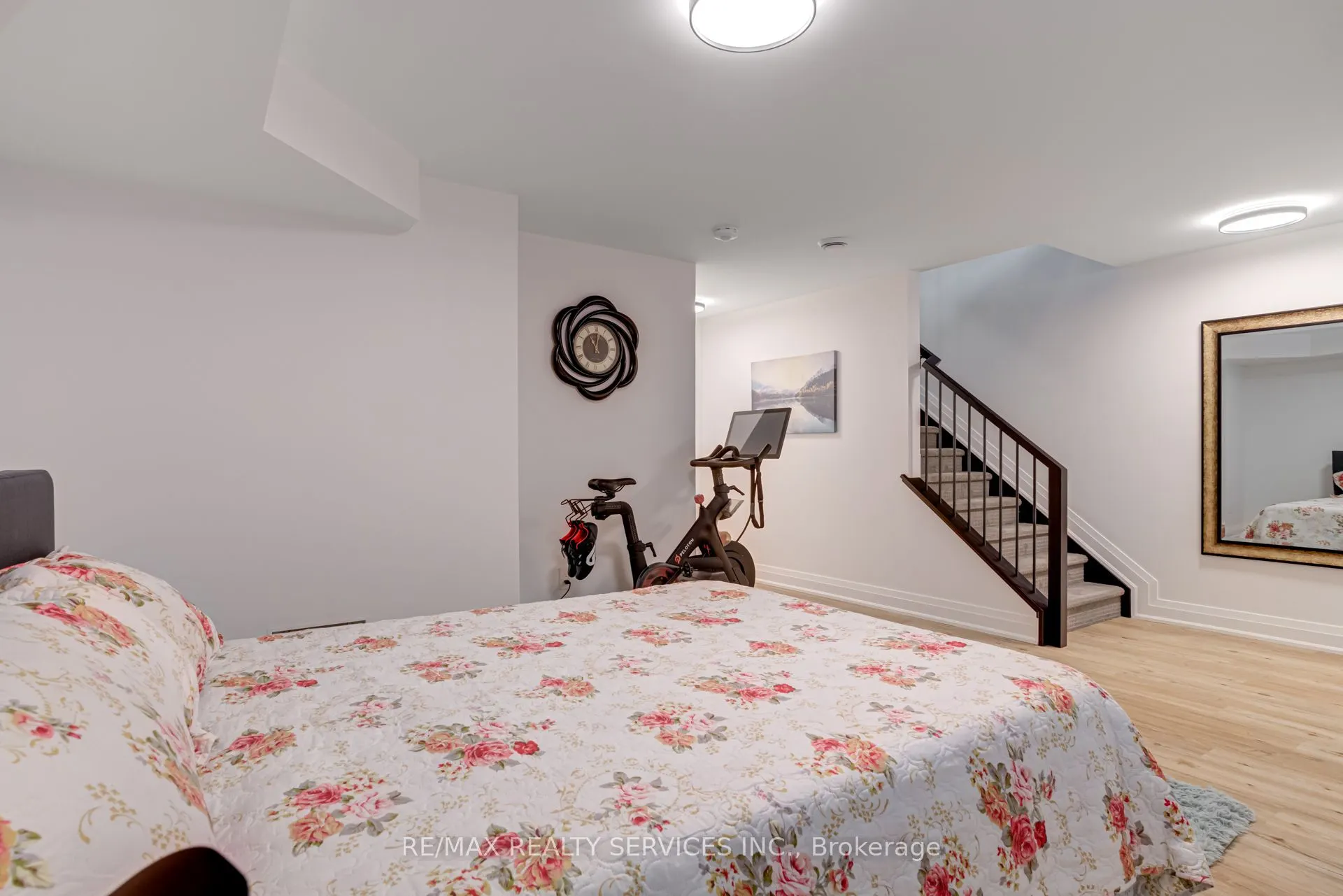 151C Port Robinson Road, #15
