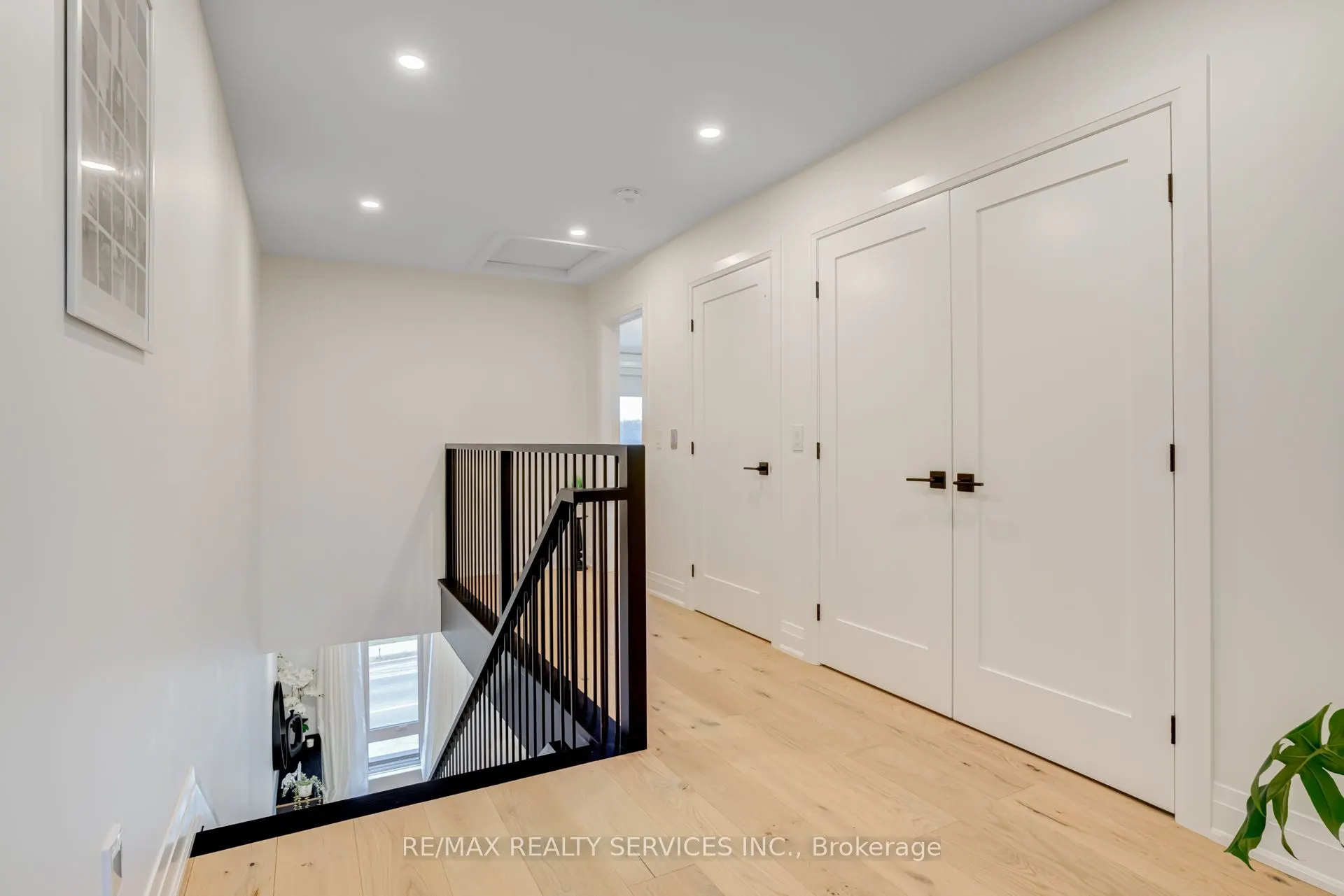 151C Port Robinson Road, #15