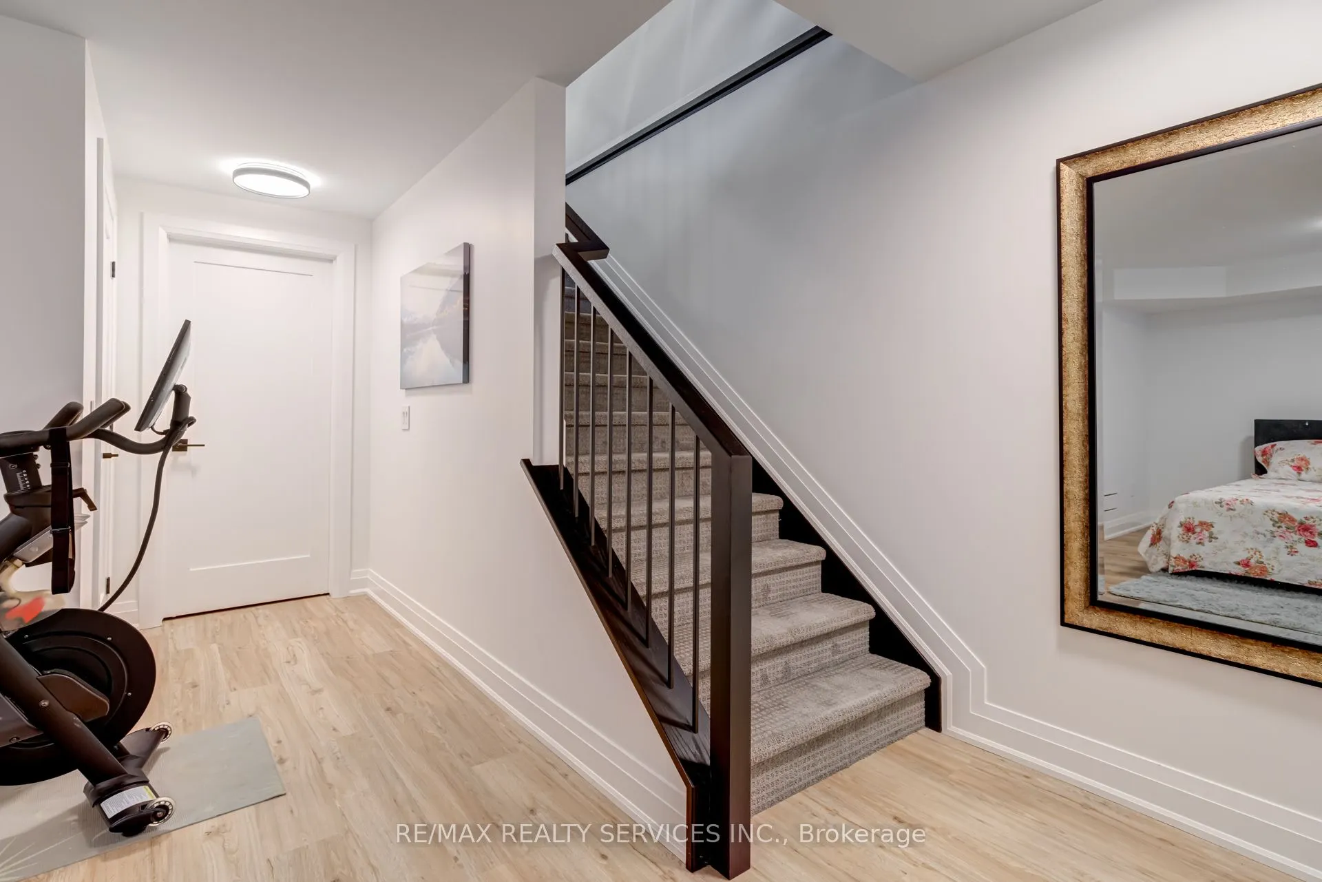 151C Port Robinson Road, #15