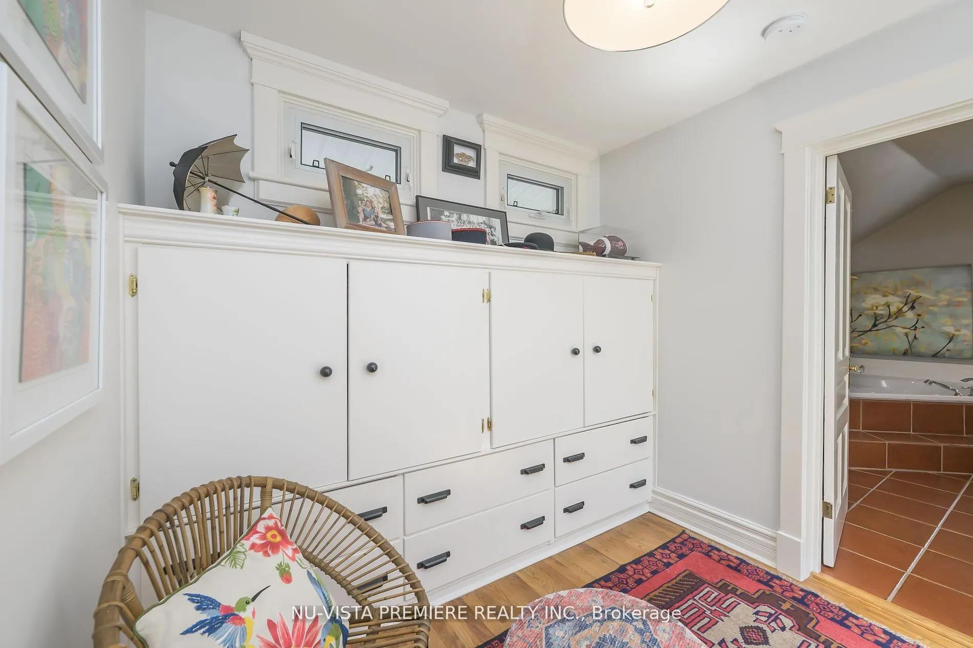 146 Commissioners Road E