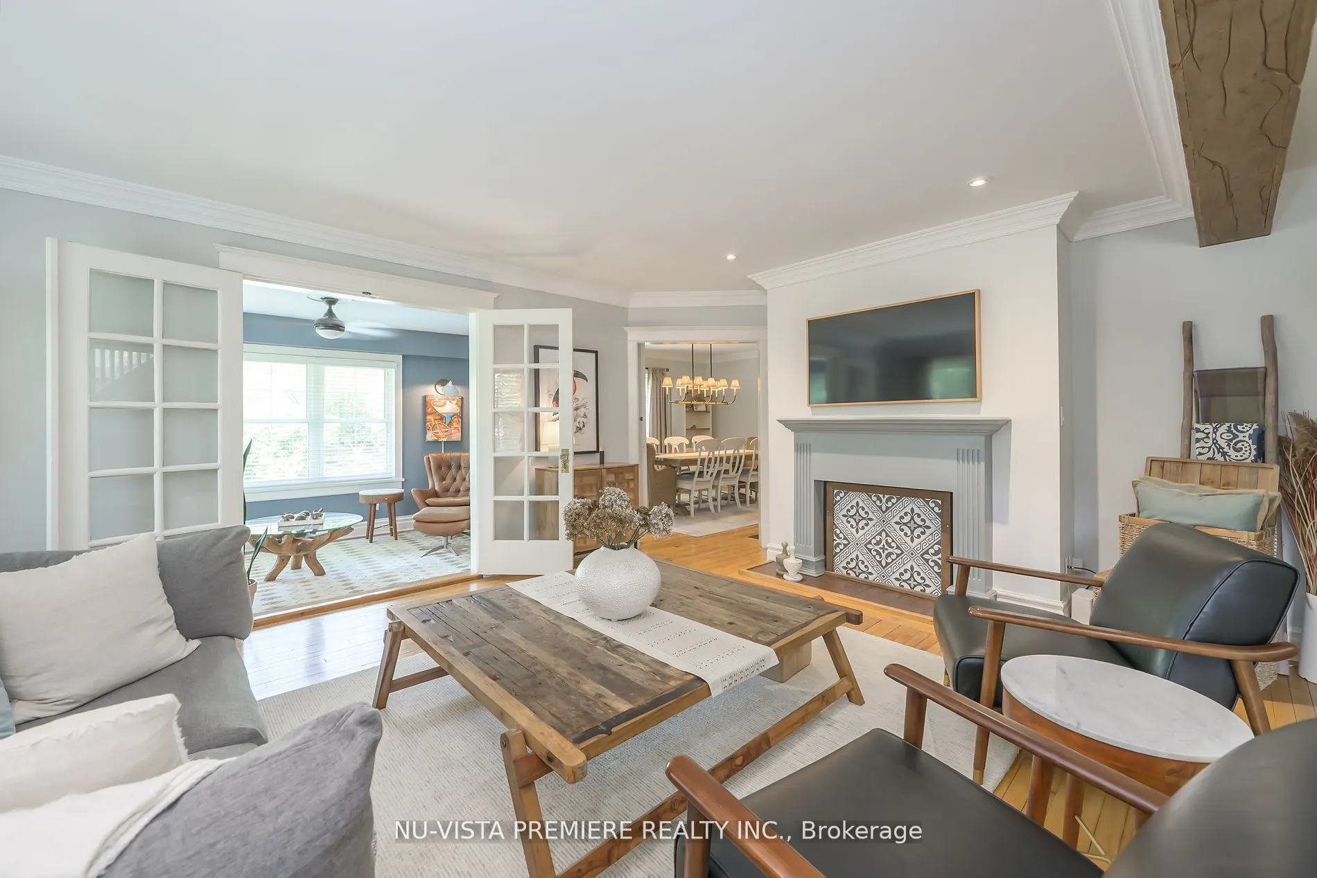 146 Commissioners Road E