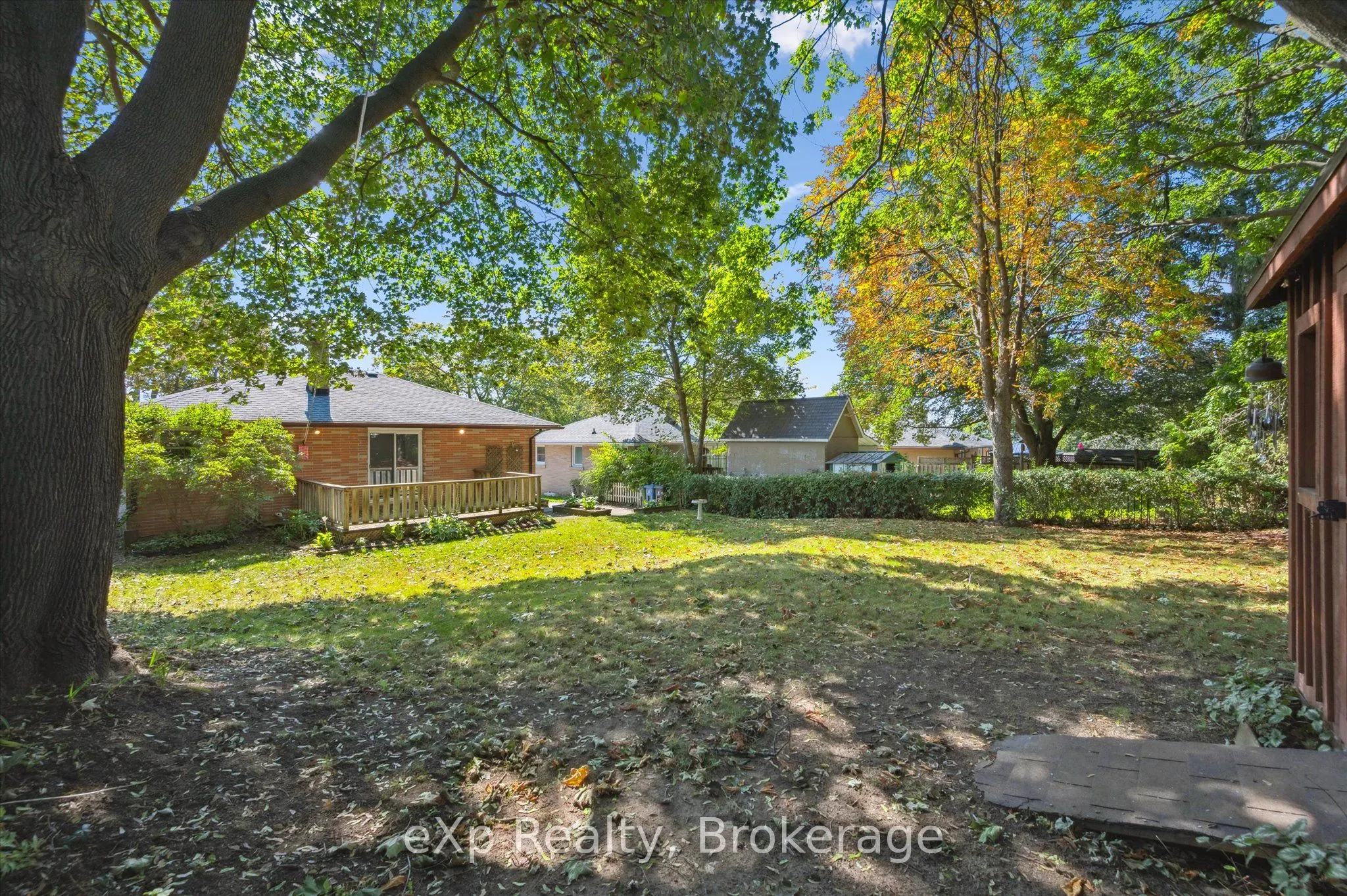95 Ottawa Crescent